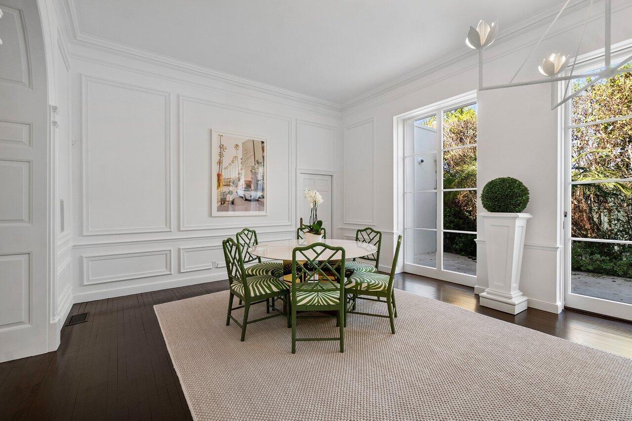 100 Regents Park Road Property Photo 8