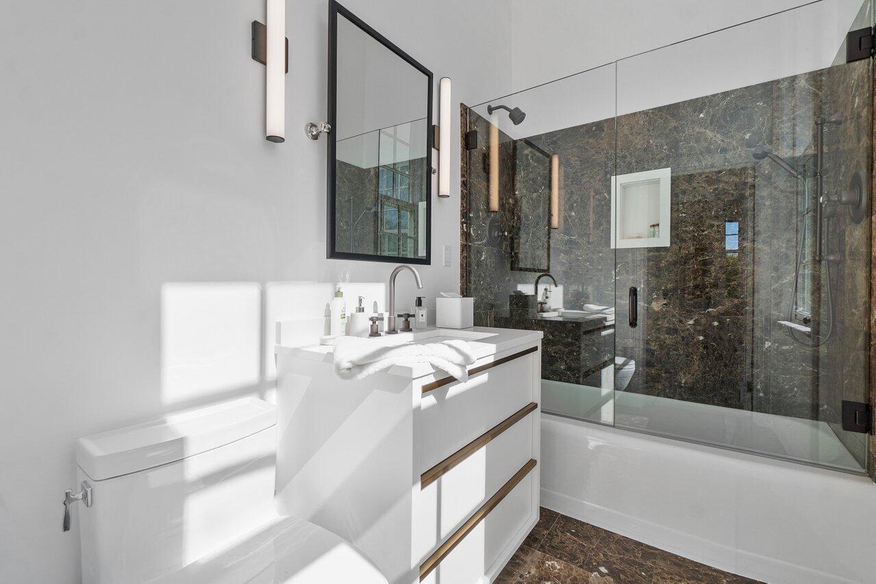100 Regents Park Road Property Photo 17