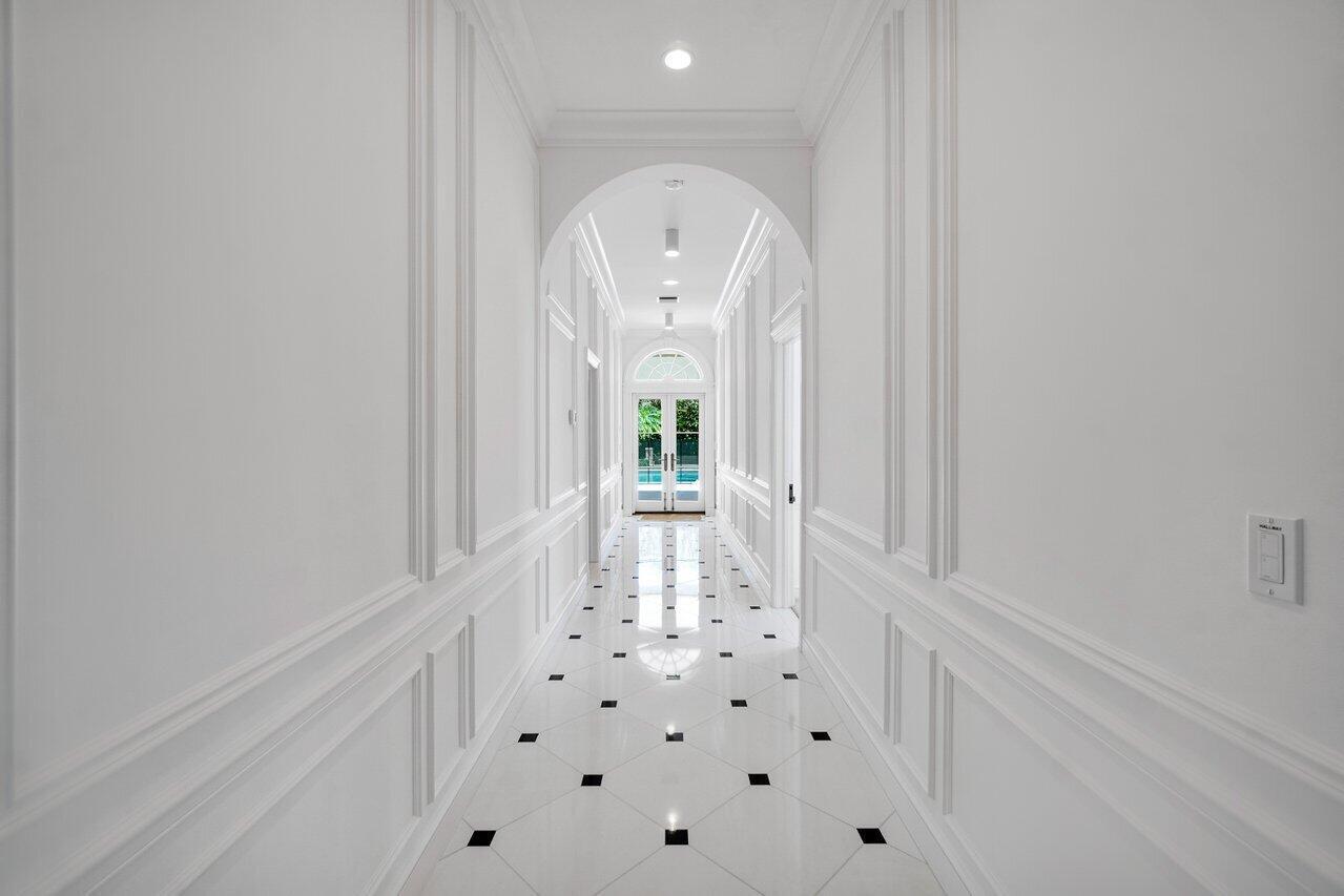 100 Regents Park Road Property Photo 26