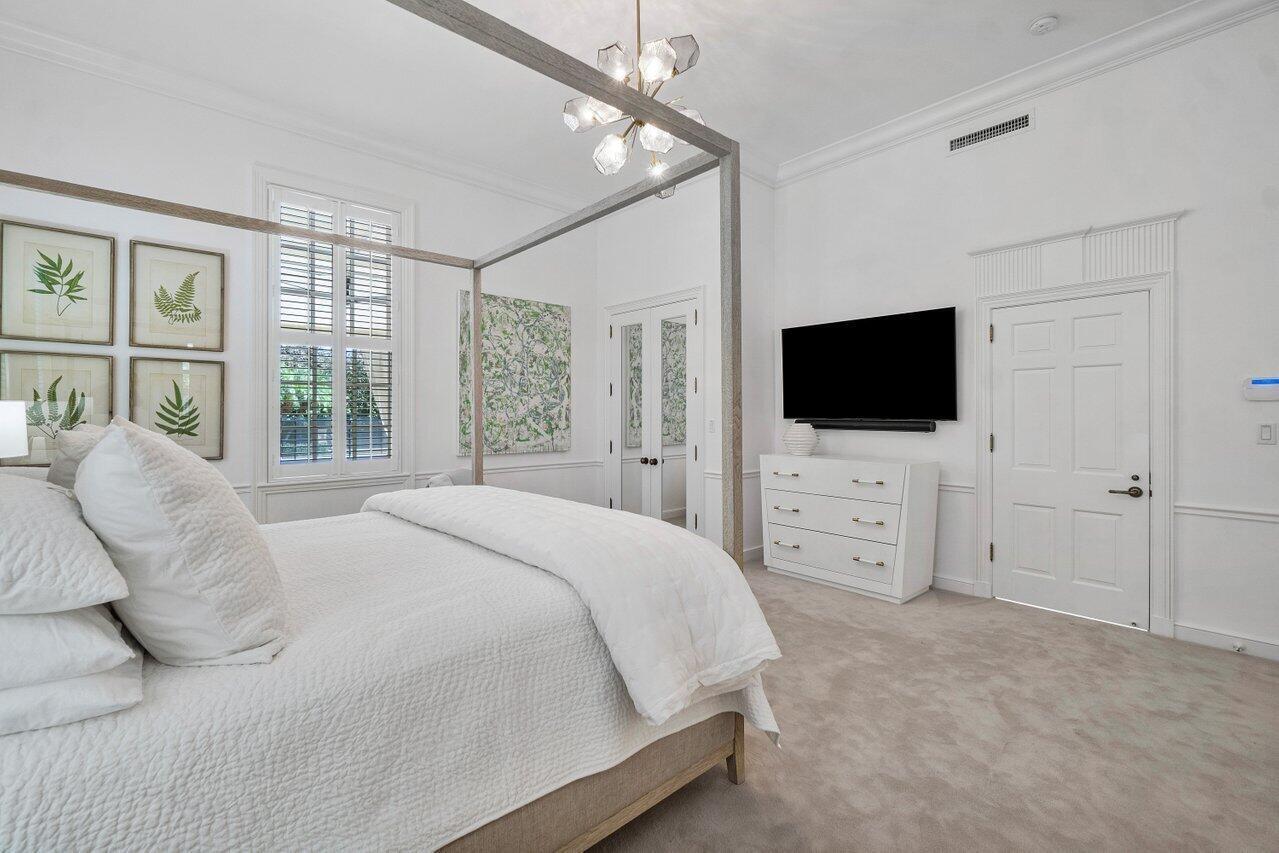 100 Regents Park Road Property Photo 30