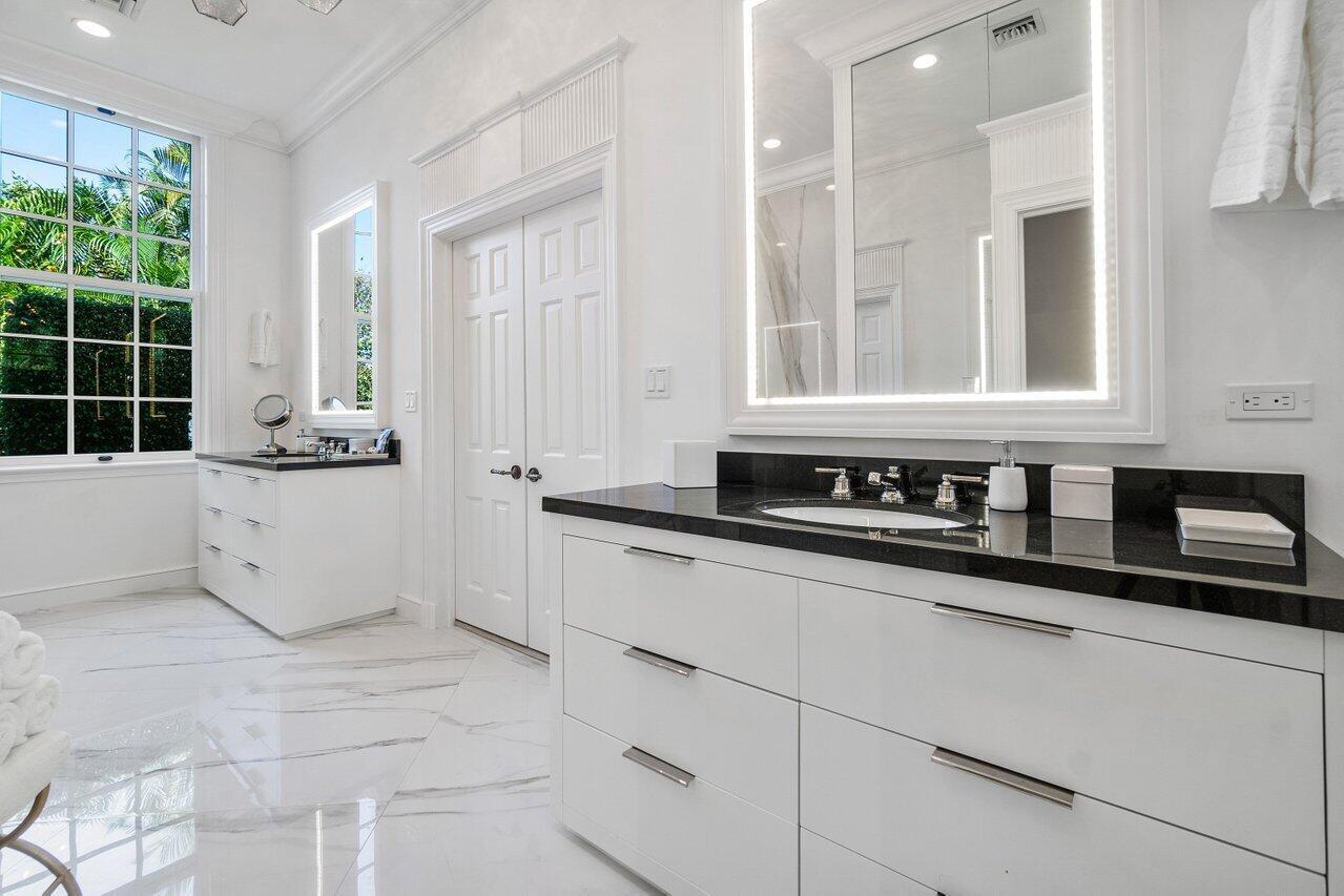 100 Regents Park Road Property Photo 32