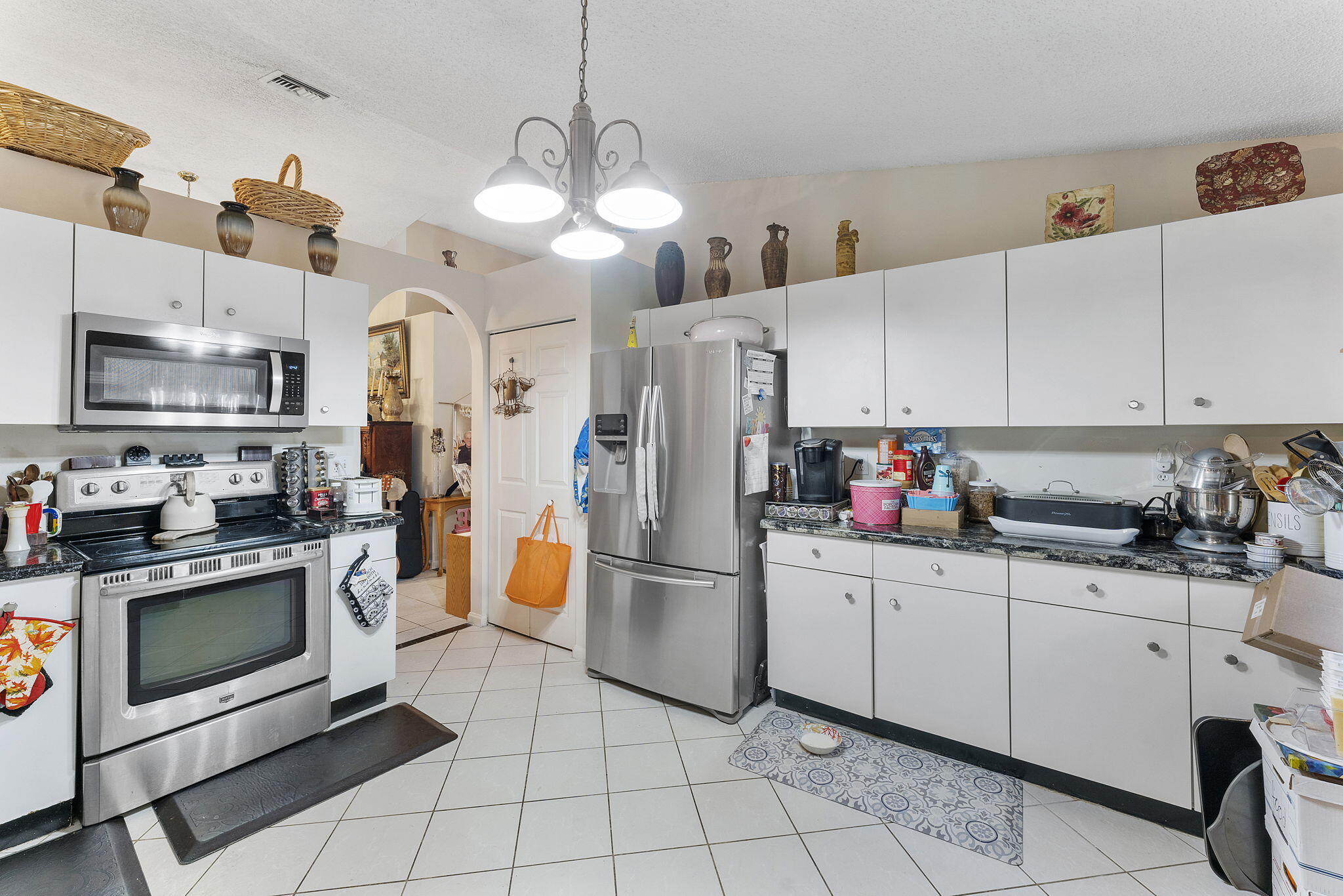 8207 White Rock Circle Property Photo 13