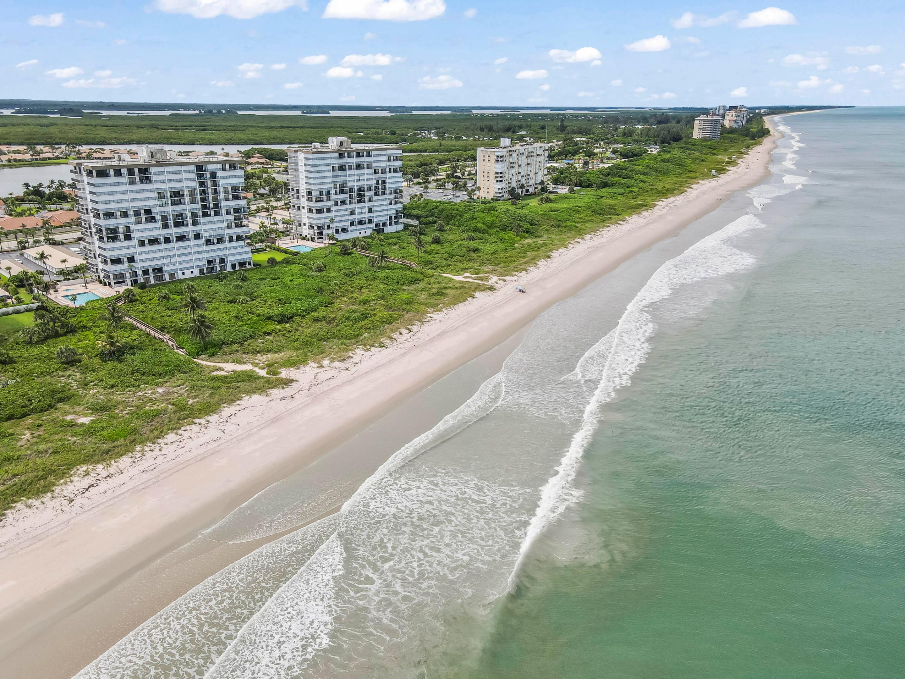 3120 N Highway A1a 201 Property Photo 2