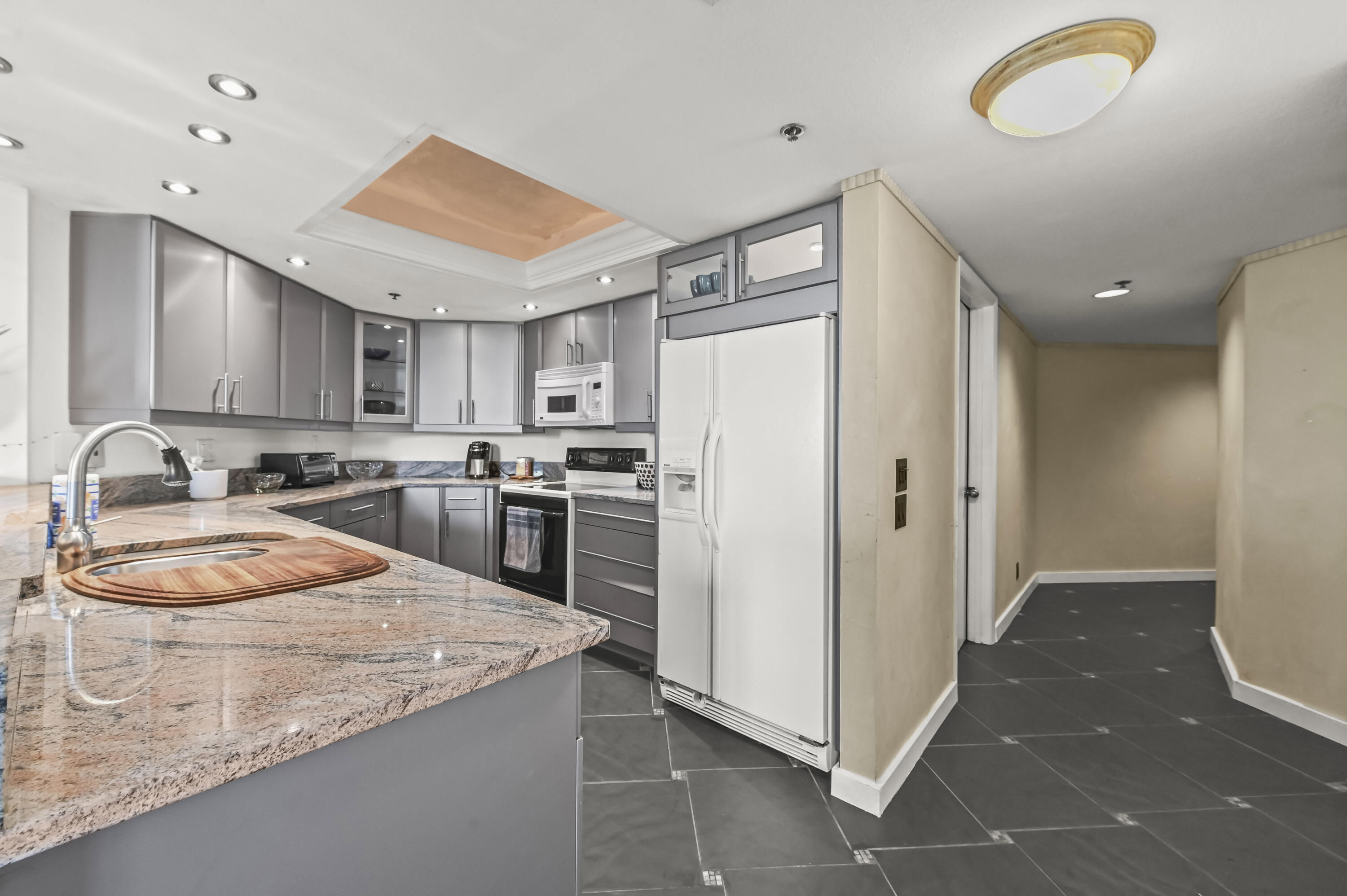 3120 N Highway A1a 201 Property Photo 12
