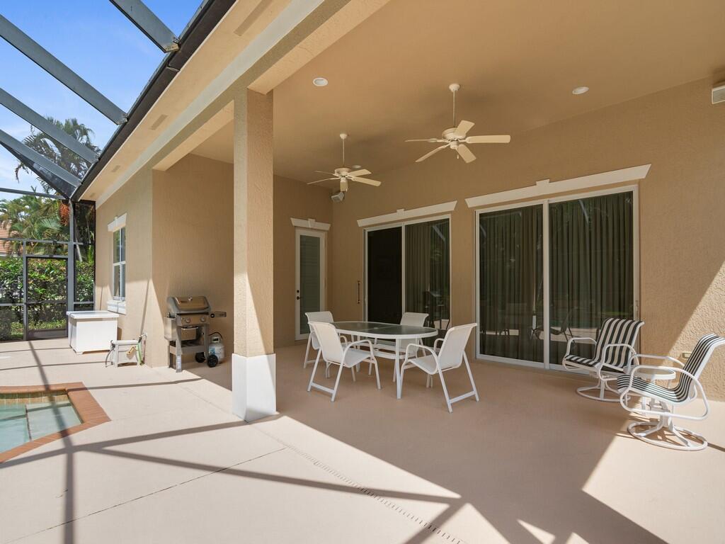 1225 Riverwind Circle Property Photo 27