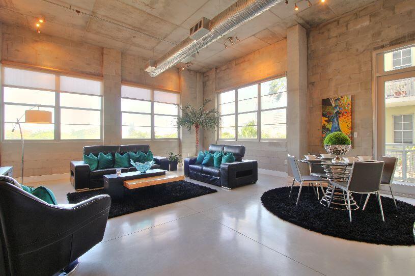 445 N Andrews Avenue 301 Property Photo 3