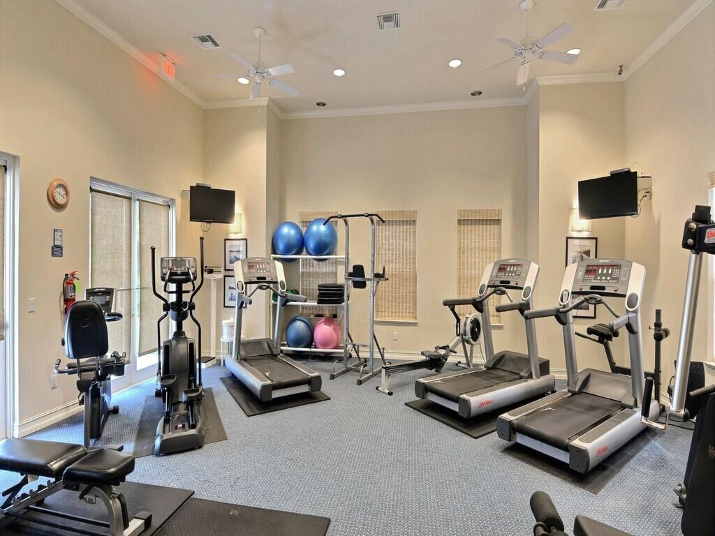 1208 Riverwind Circle Property Photo 45