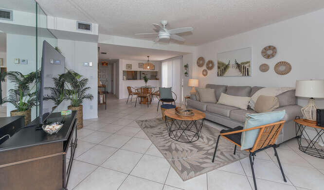 353 S Us Highway 1 F306 Property Photo 21
