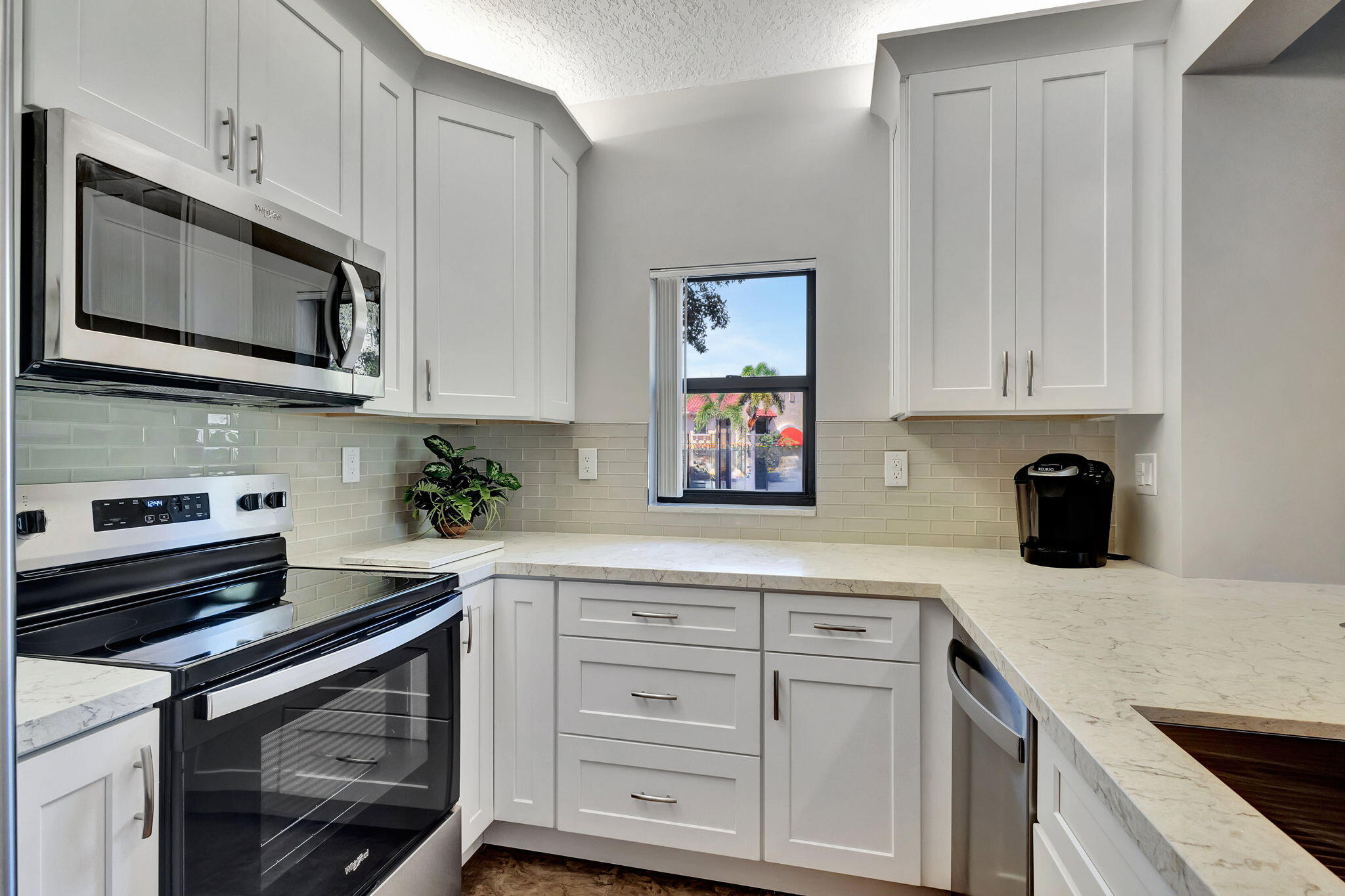 300 Uno Lago Drive 101 Property Photo 11