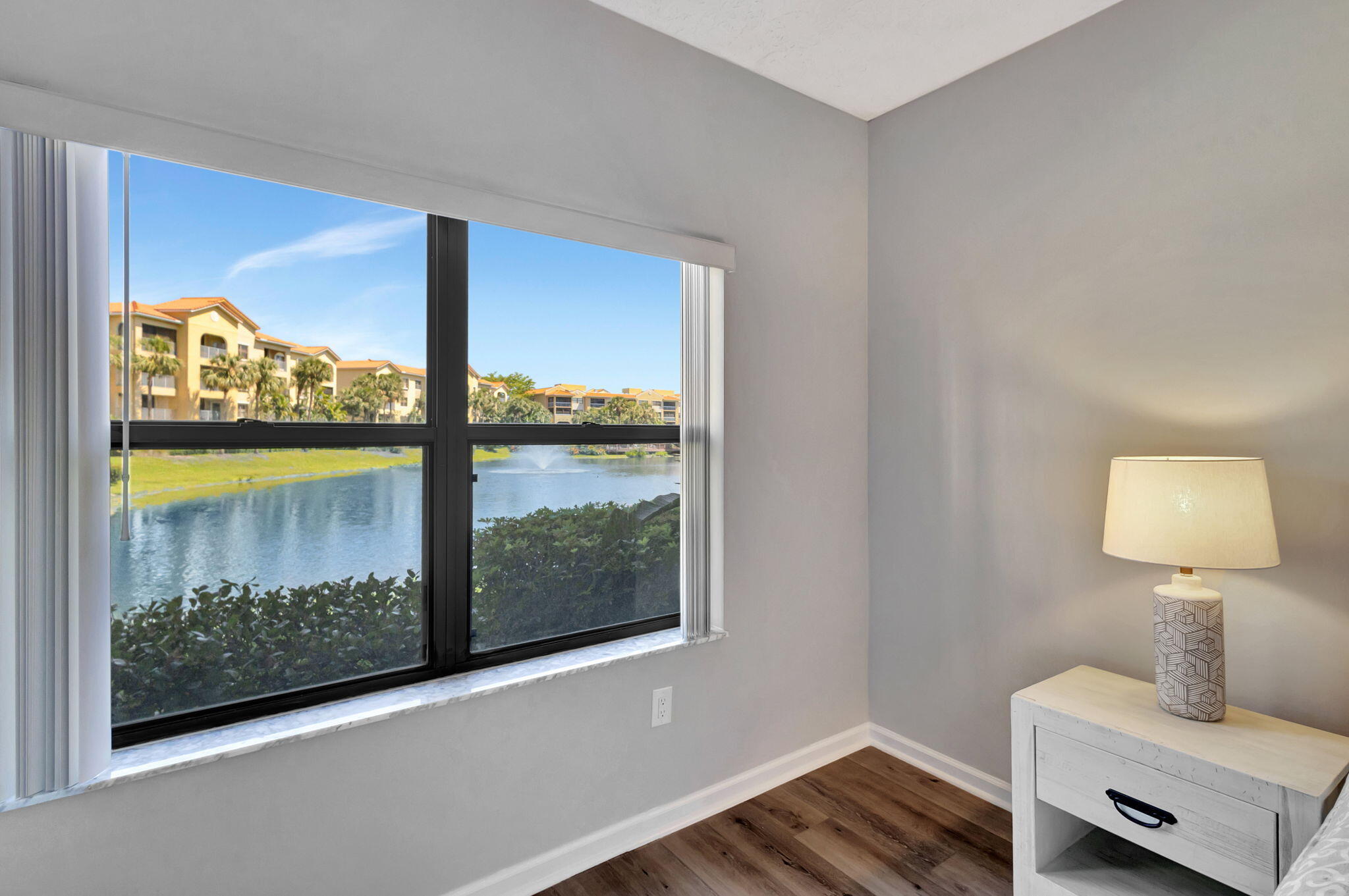 300 Uno Lago Drive 101 Property Photo 25