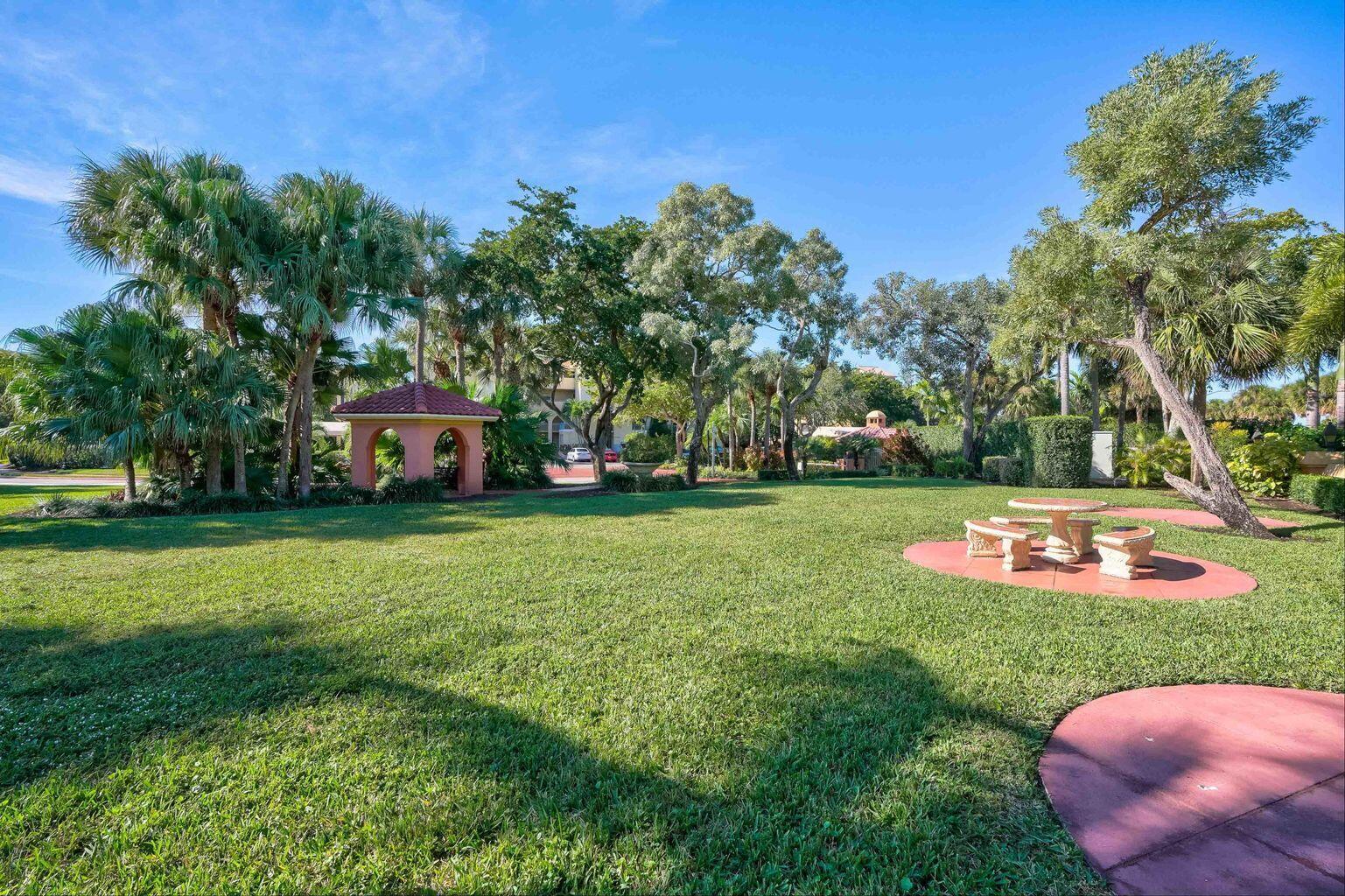 300 Uno Lago Drive 101 Property Photo 48