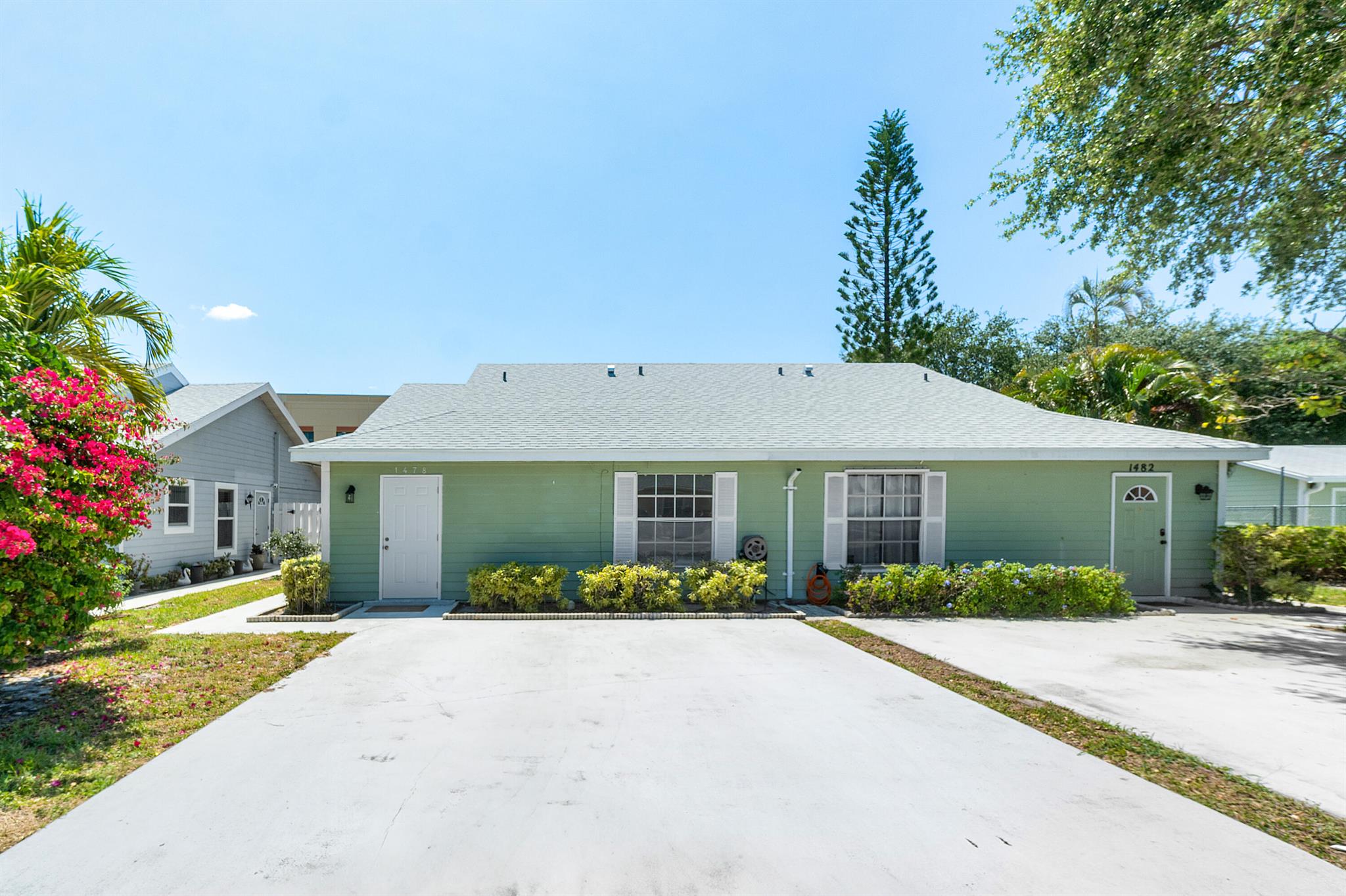 1478 Royal Forest Court Property Photo 1