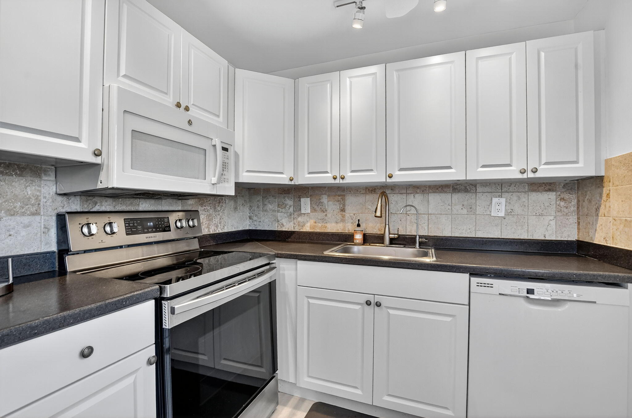 739 Normandy P Property Photo 1