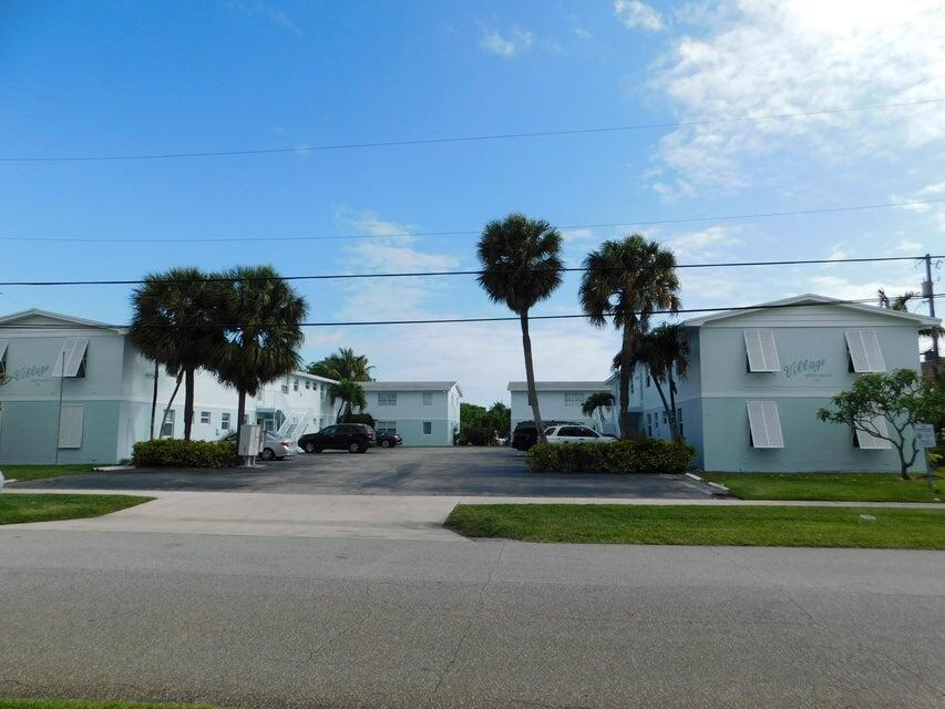 741 Hummingbird Way 8 Property Photo 1