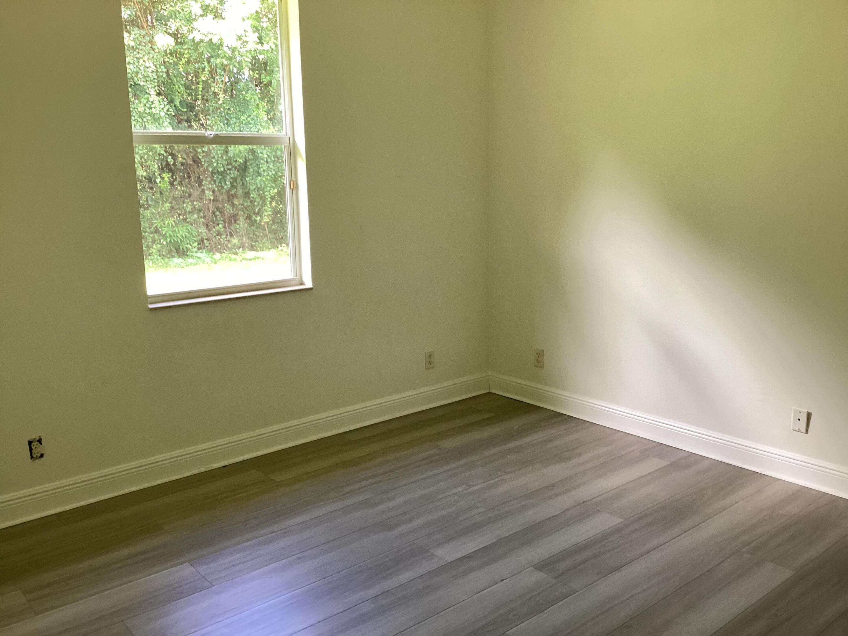 17119 Alexander Run Property Photo 11