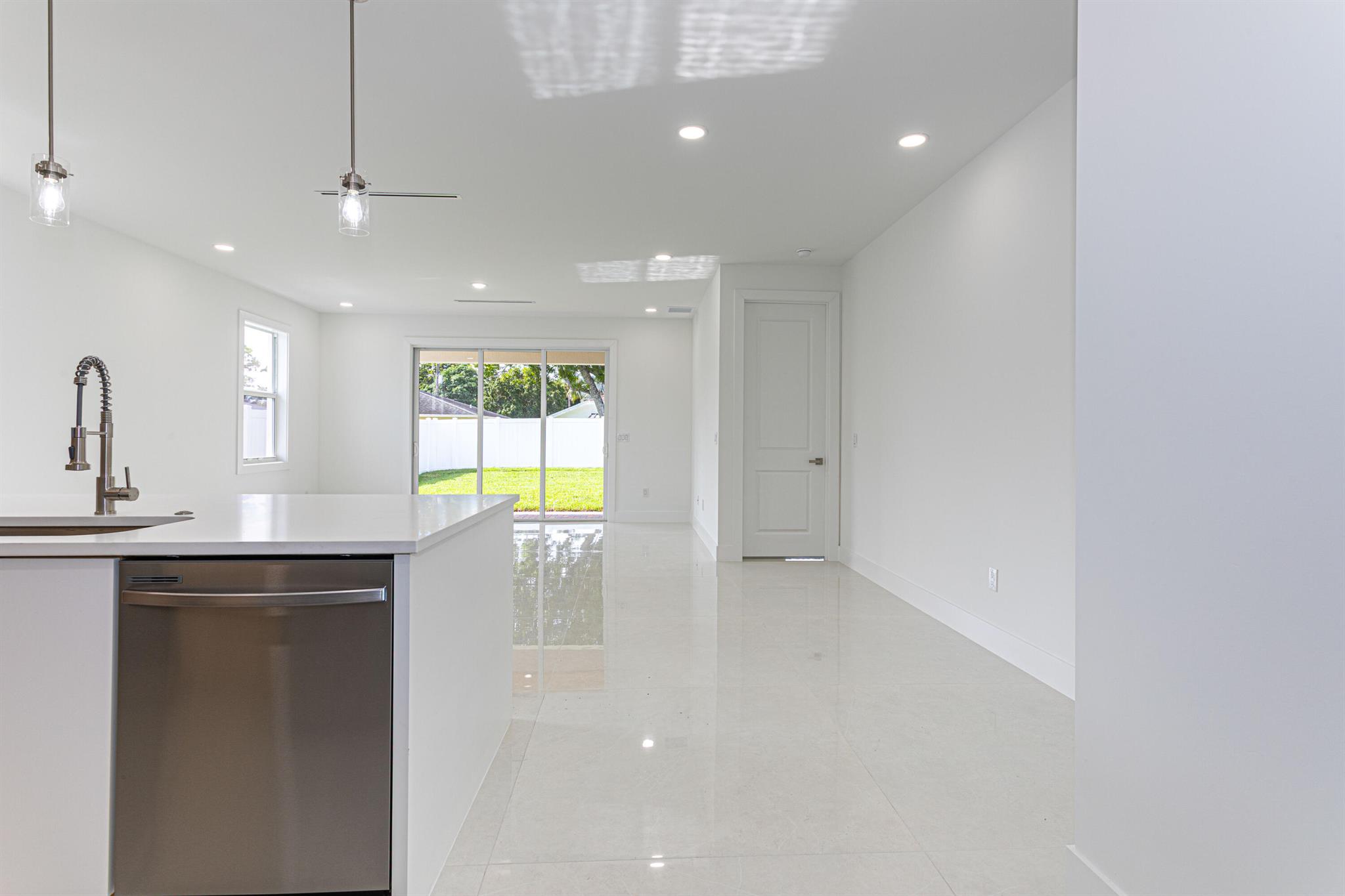 6794 3rd Street Property Photo 10