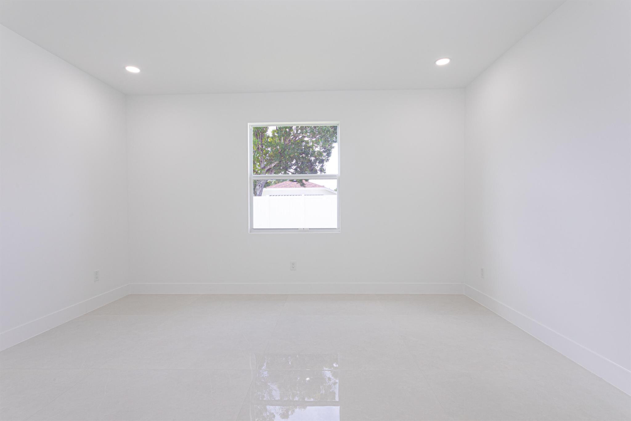 6794 3rd Street Property Photo 15