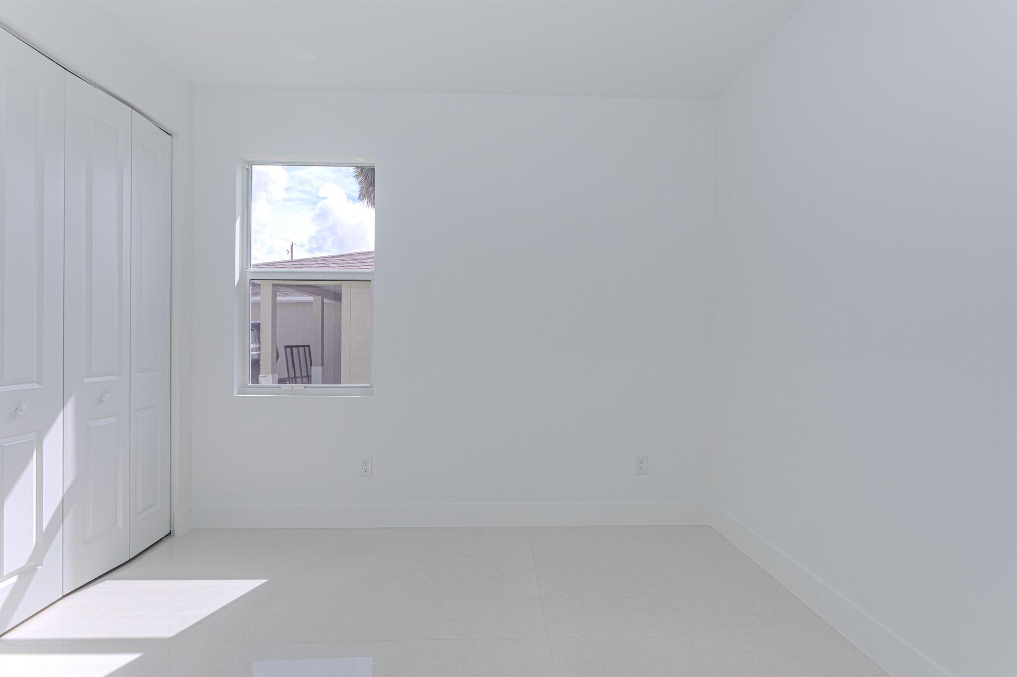 6794 3rd Street Property Photo 24