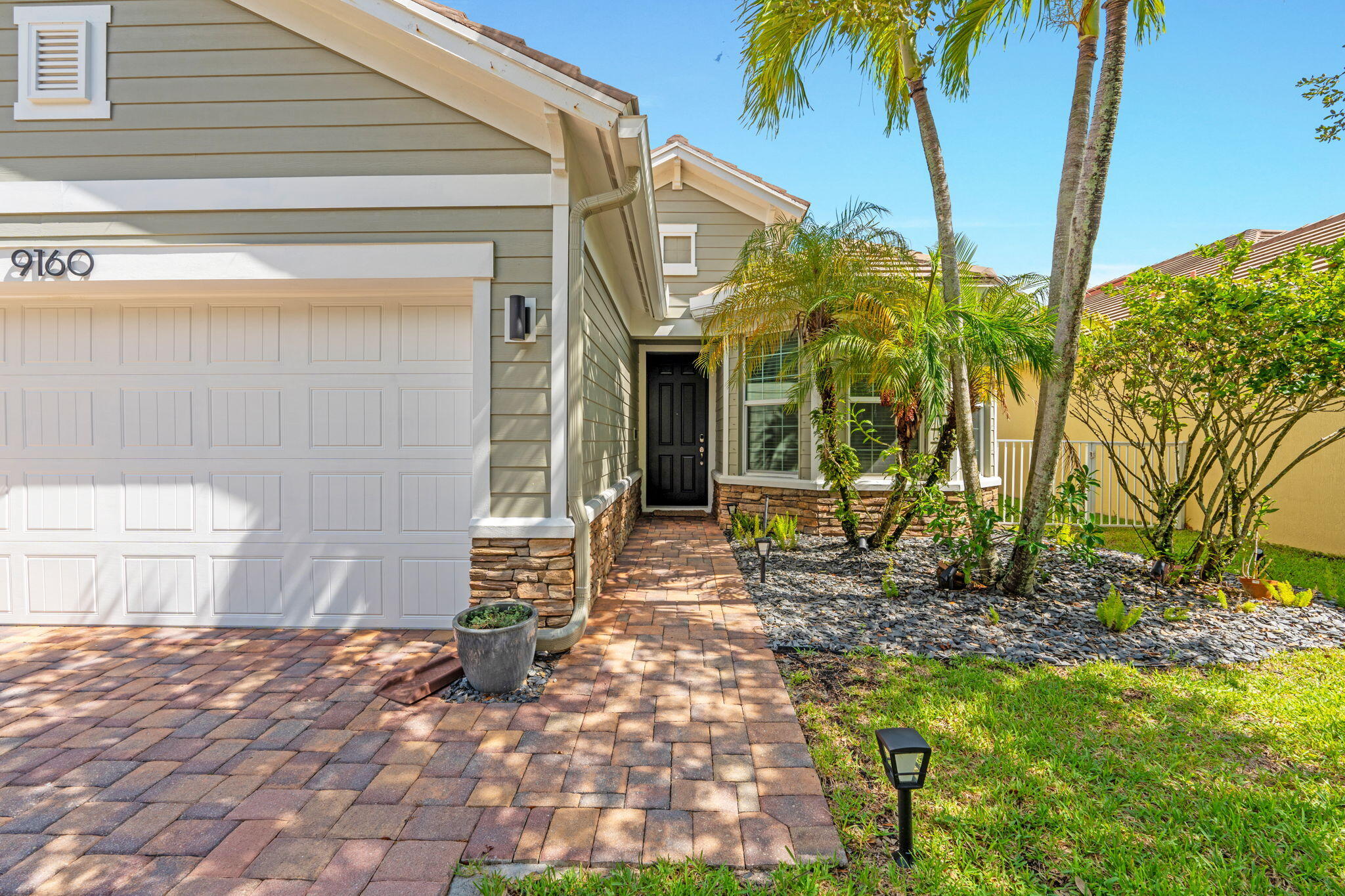9160 Wrangler Drive Property Photo 2