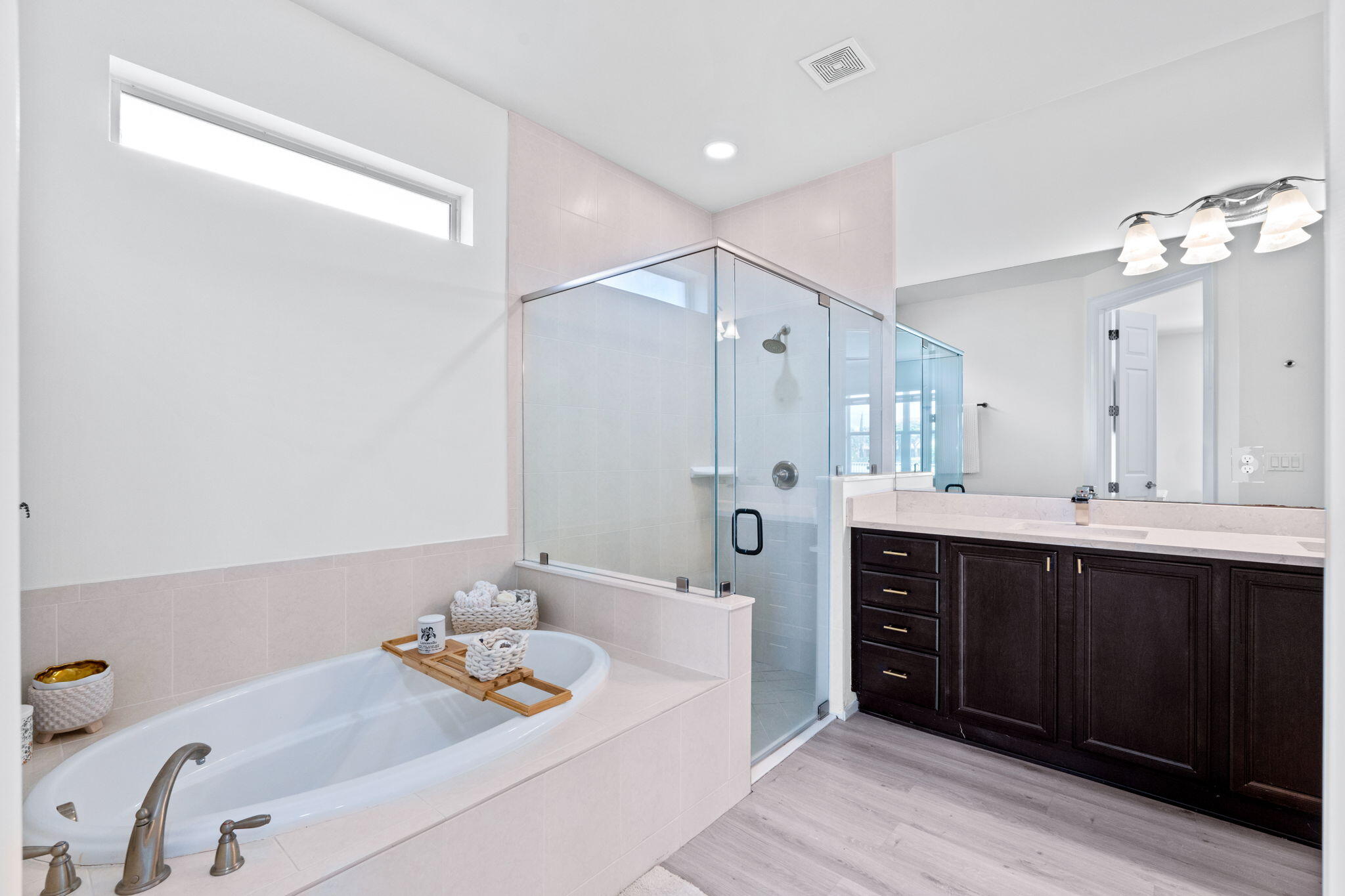 9160 Wrangler Drive Property Photo 20