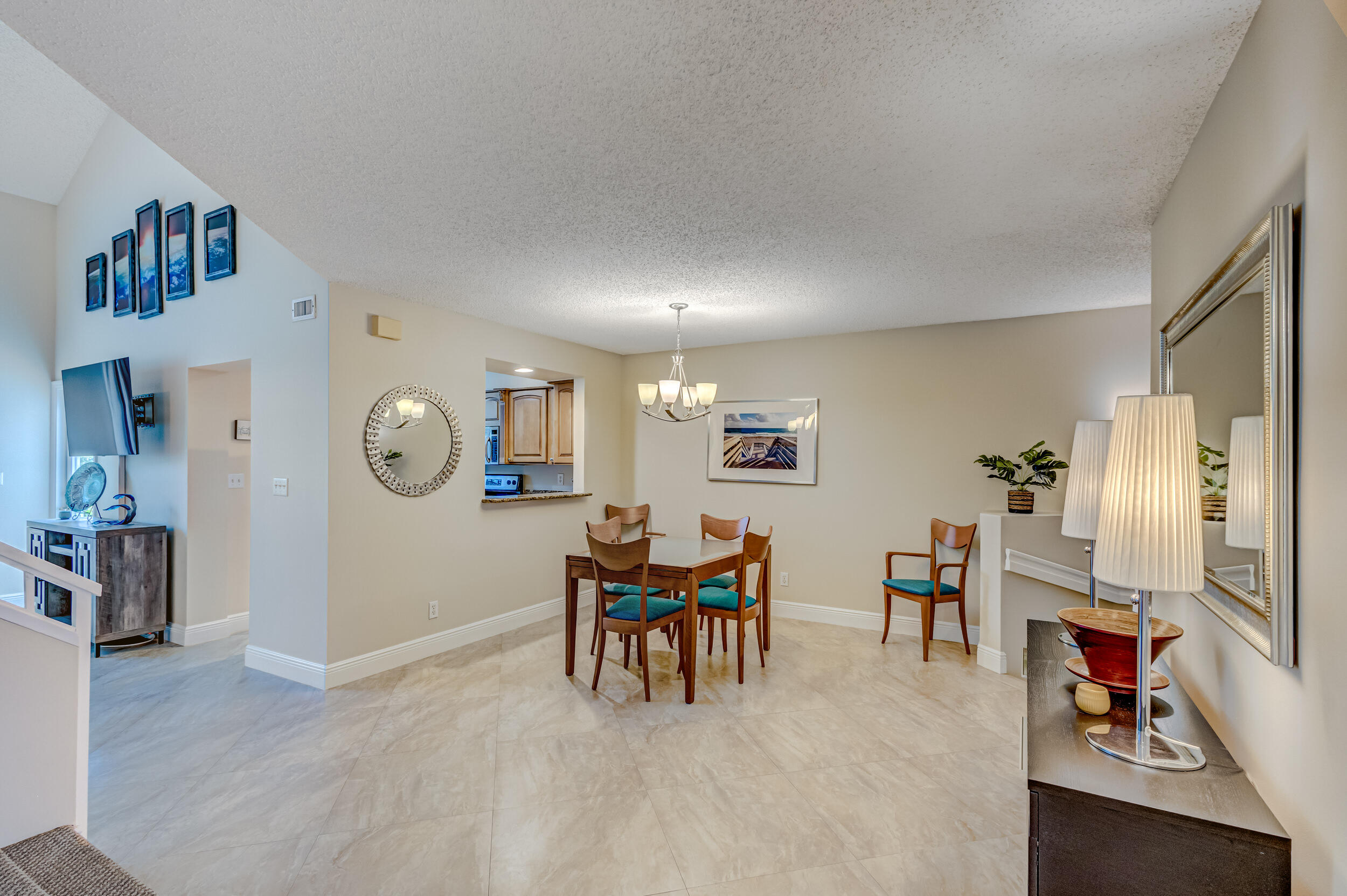 406 Mainsail Circle Property Photo 12