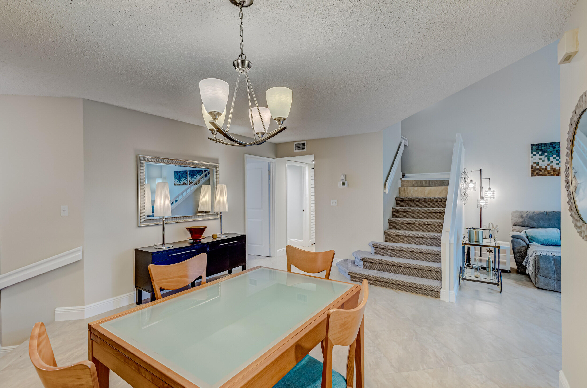 406 Mainsail Circle Property Photo 14