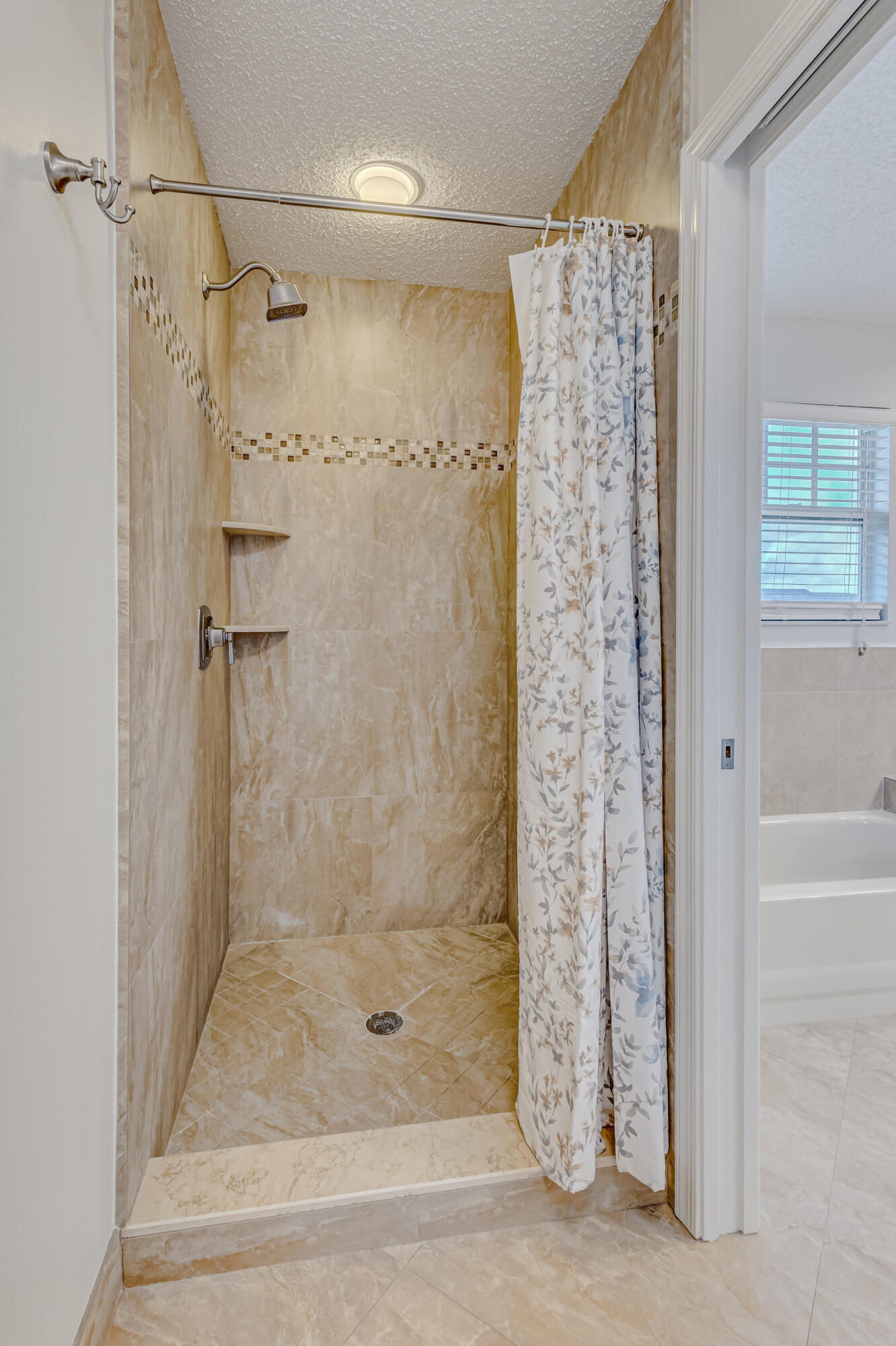 406 Mainsail Circle Property Photo 49