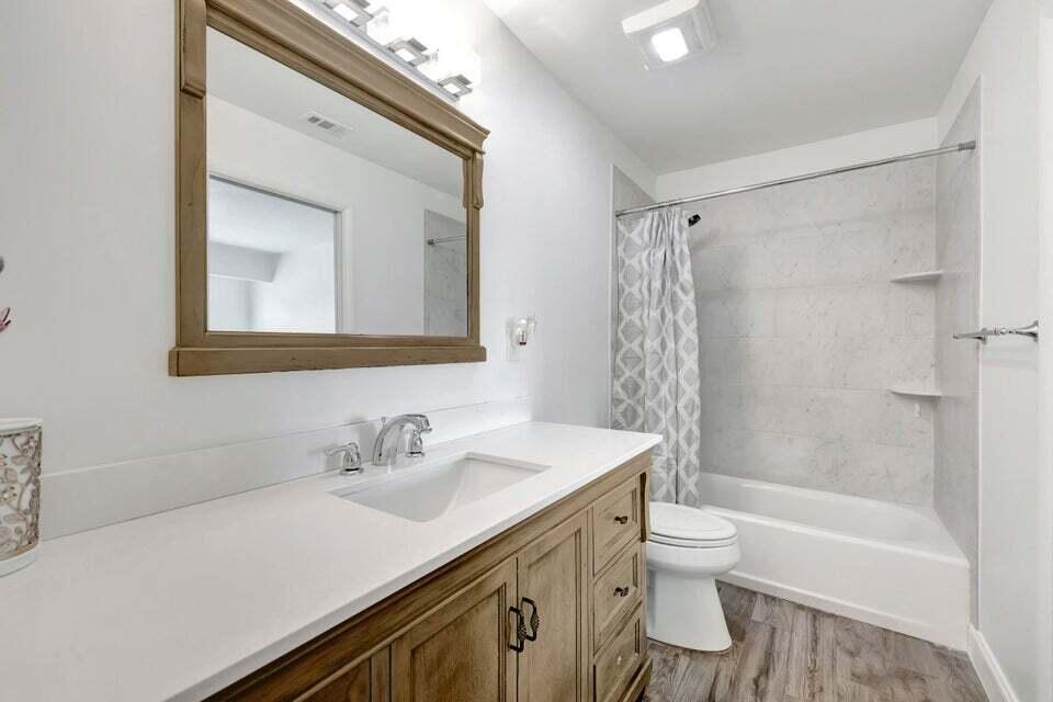 5903 Channel Drive Property Photo 6