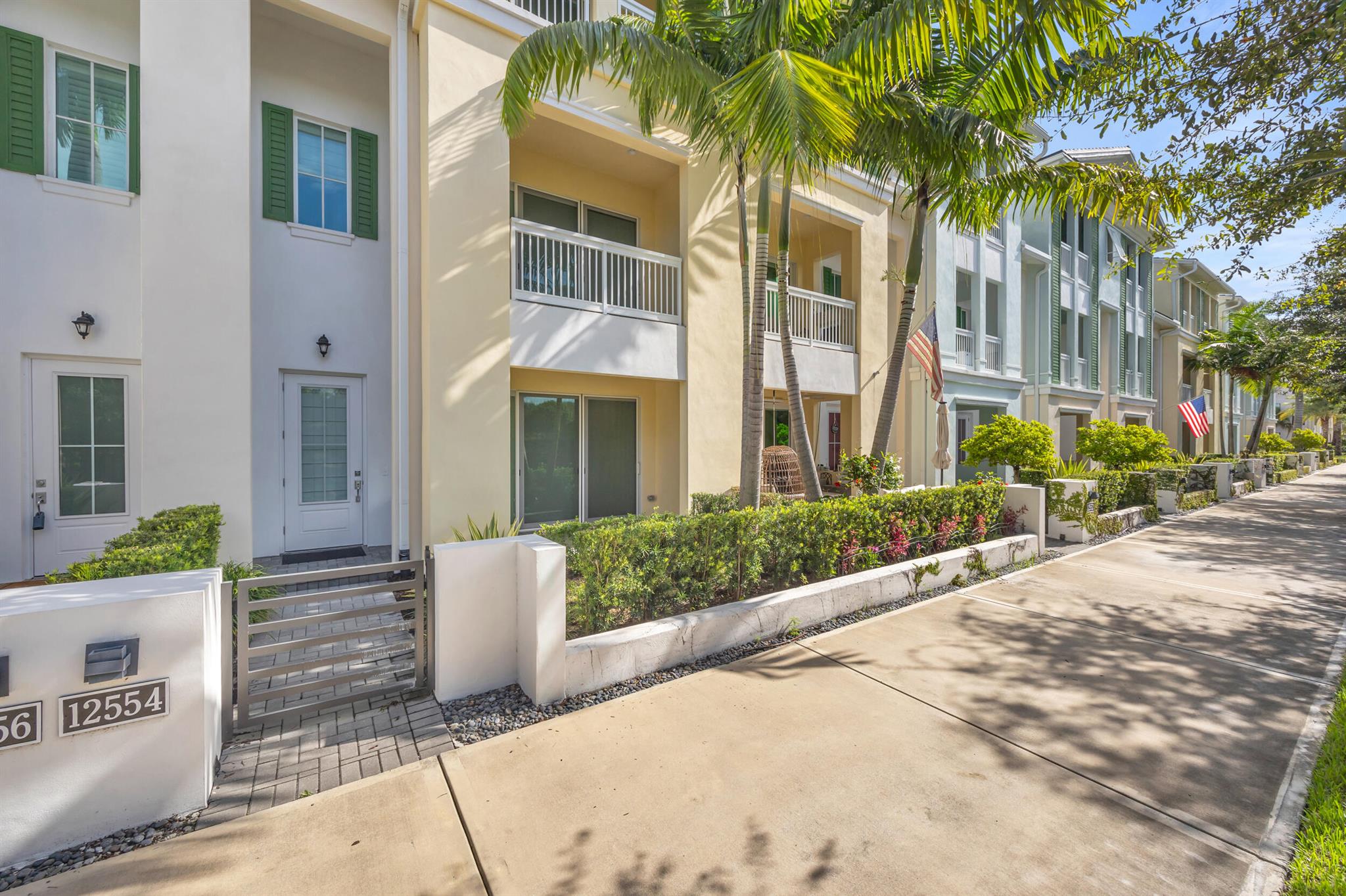 12554 Gross Pointe Drive Property Photo 1