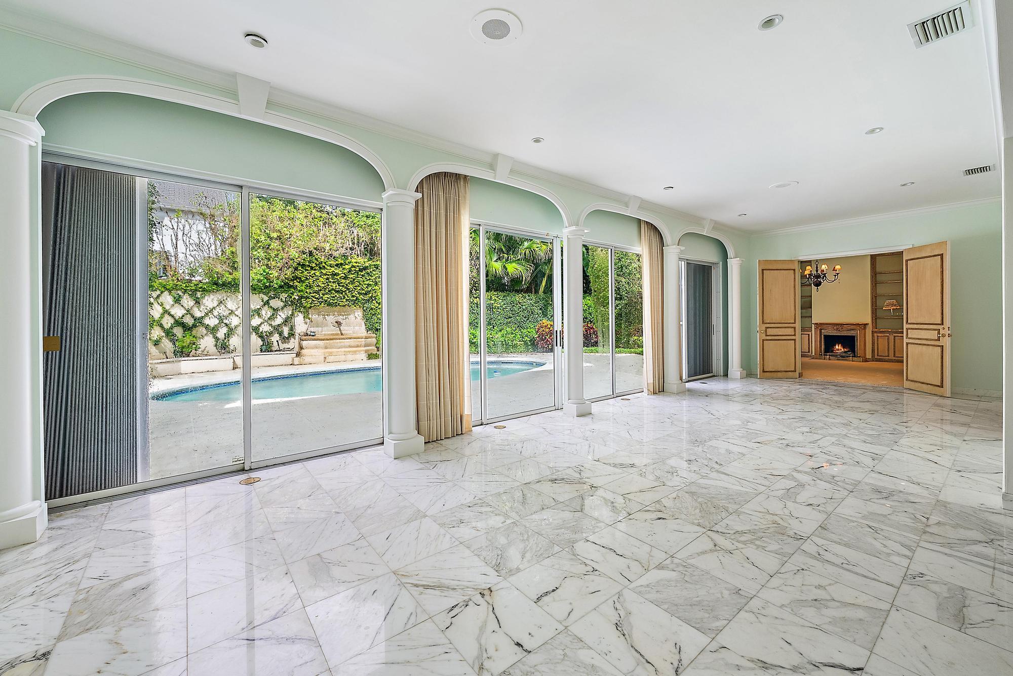 740 N Lake Way Property Photo 7