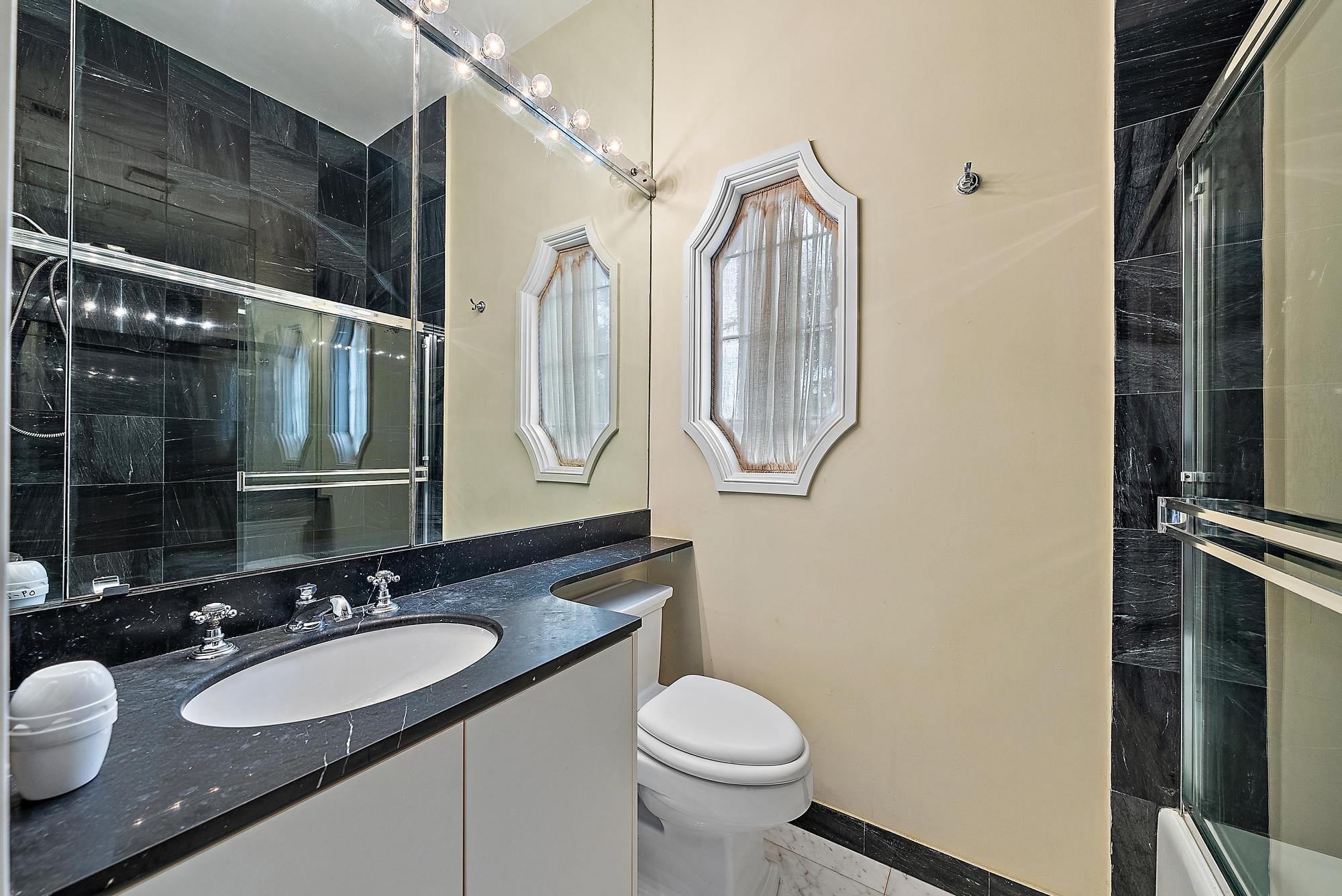 740 N Lake Way Property Photo 20