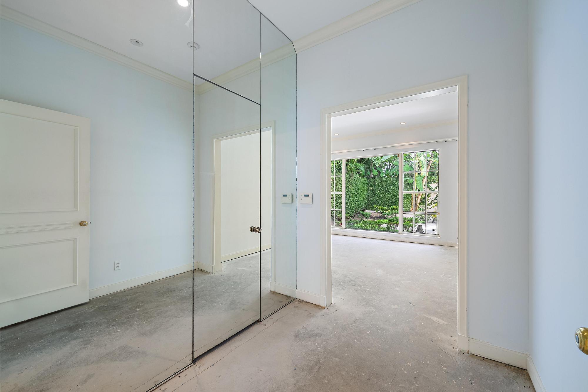 740 N Lake Way Property Photo 22