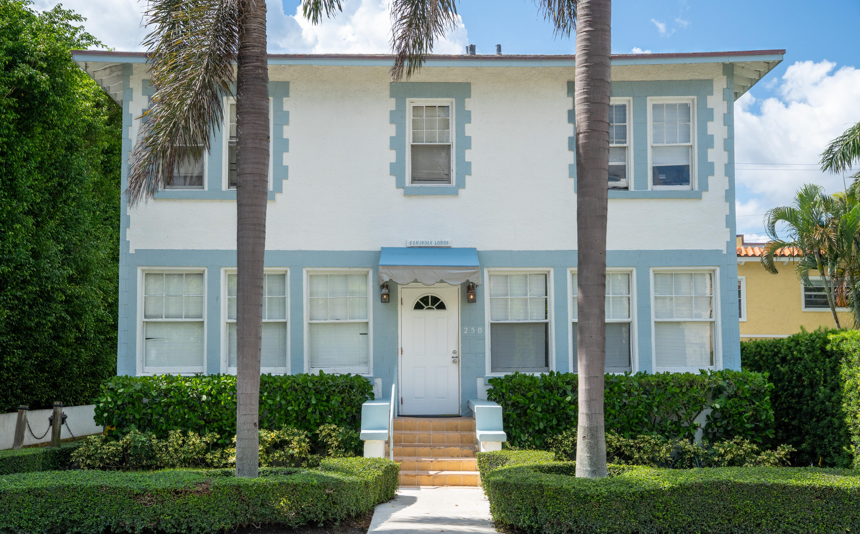 250 Seminole Avenue Property Photo 1