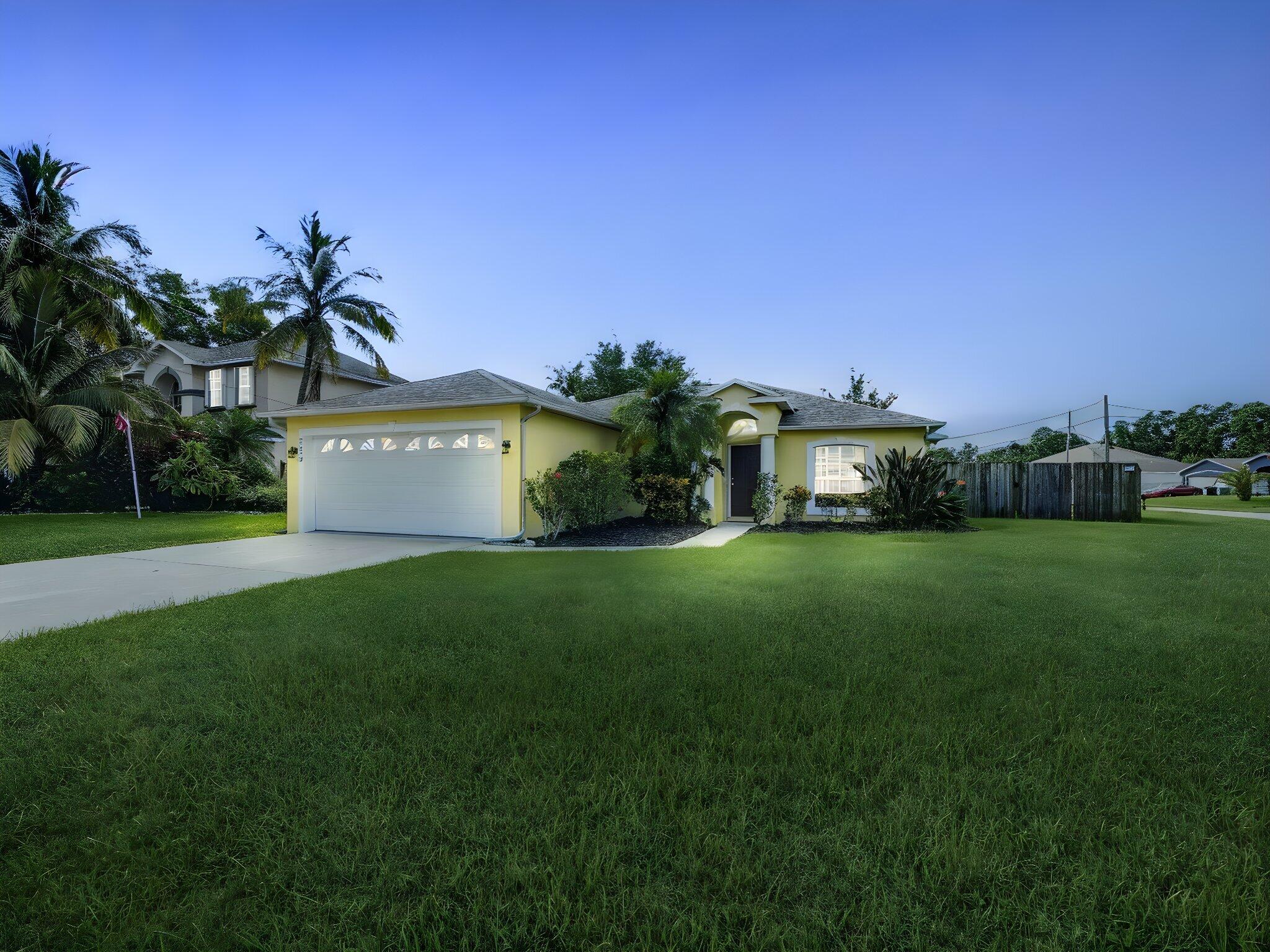 5323 Nw Perez Court Property Photo 1