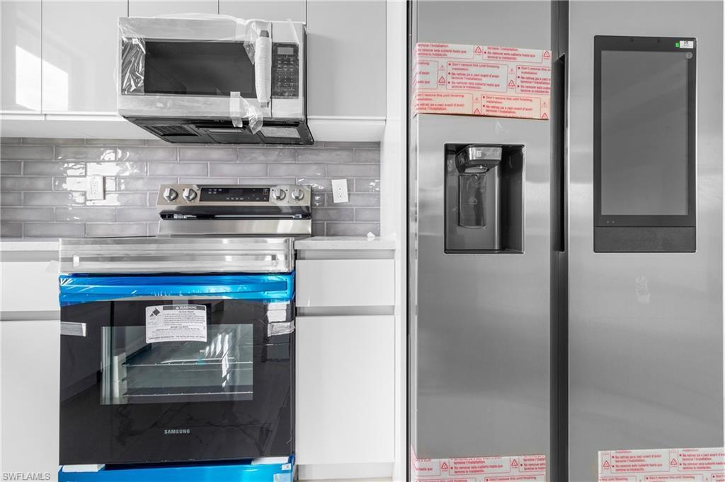 1806 Ne 21st Place Property Photo 13