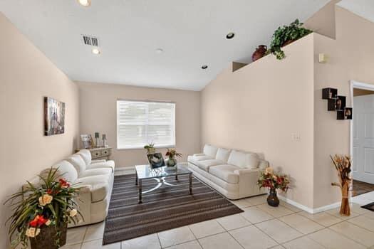 10299 Utopia Circle W Property Photo 8