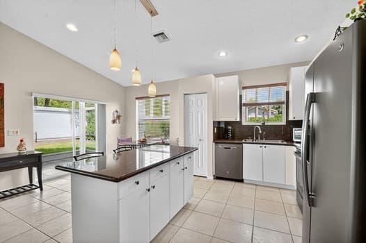 10299 Utopia Circle W Property Photo 17