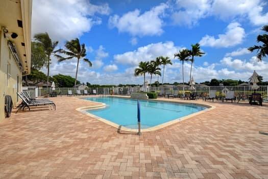 10299 Utopia Circle W Property Photo 49