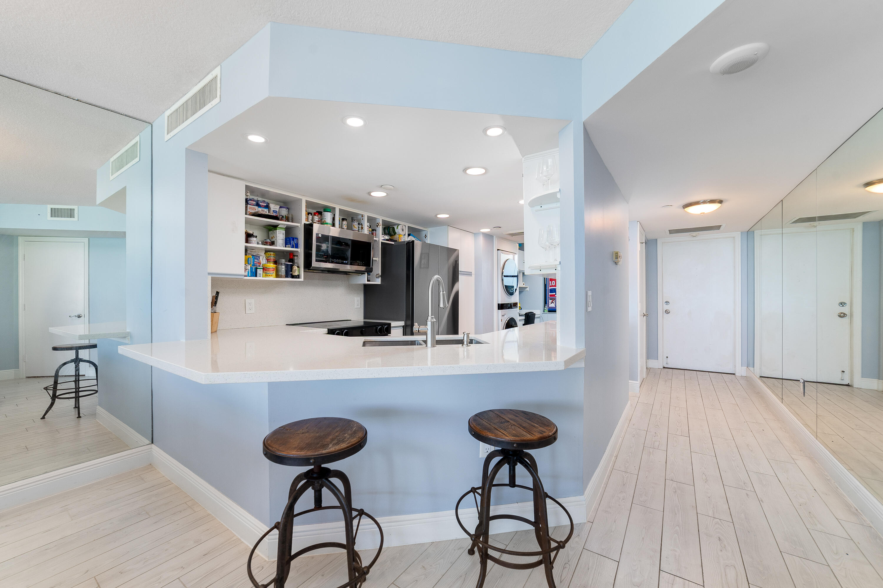 8800 S Ocean Drive 1102 Property Photo 13