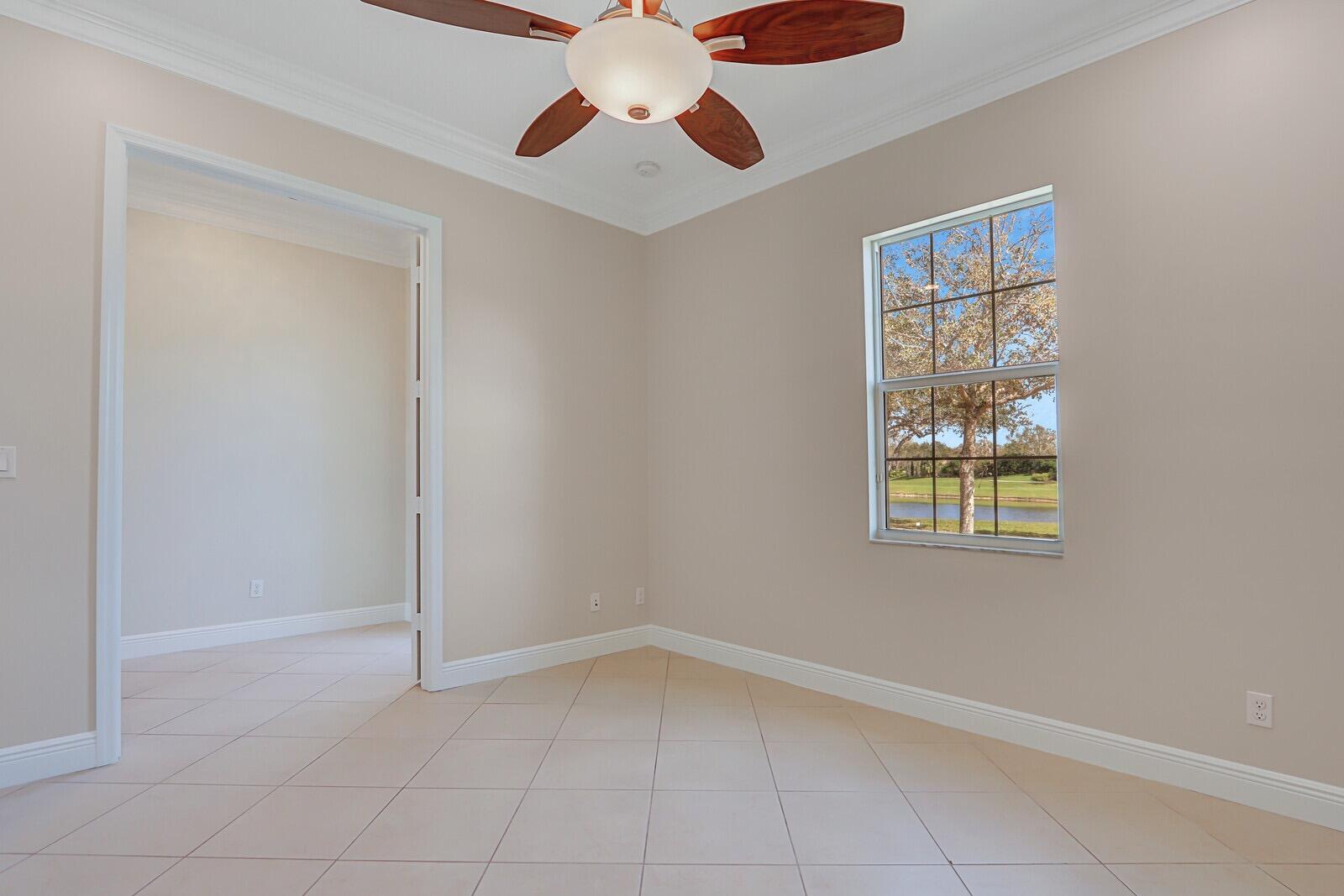 10007 Sw Ambrose Way Property Photo 14