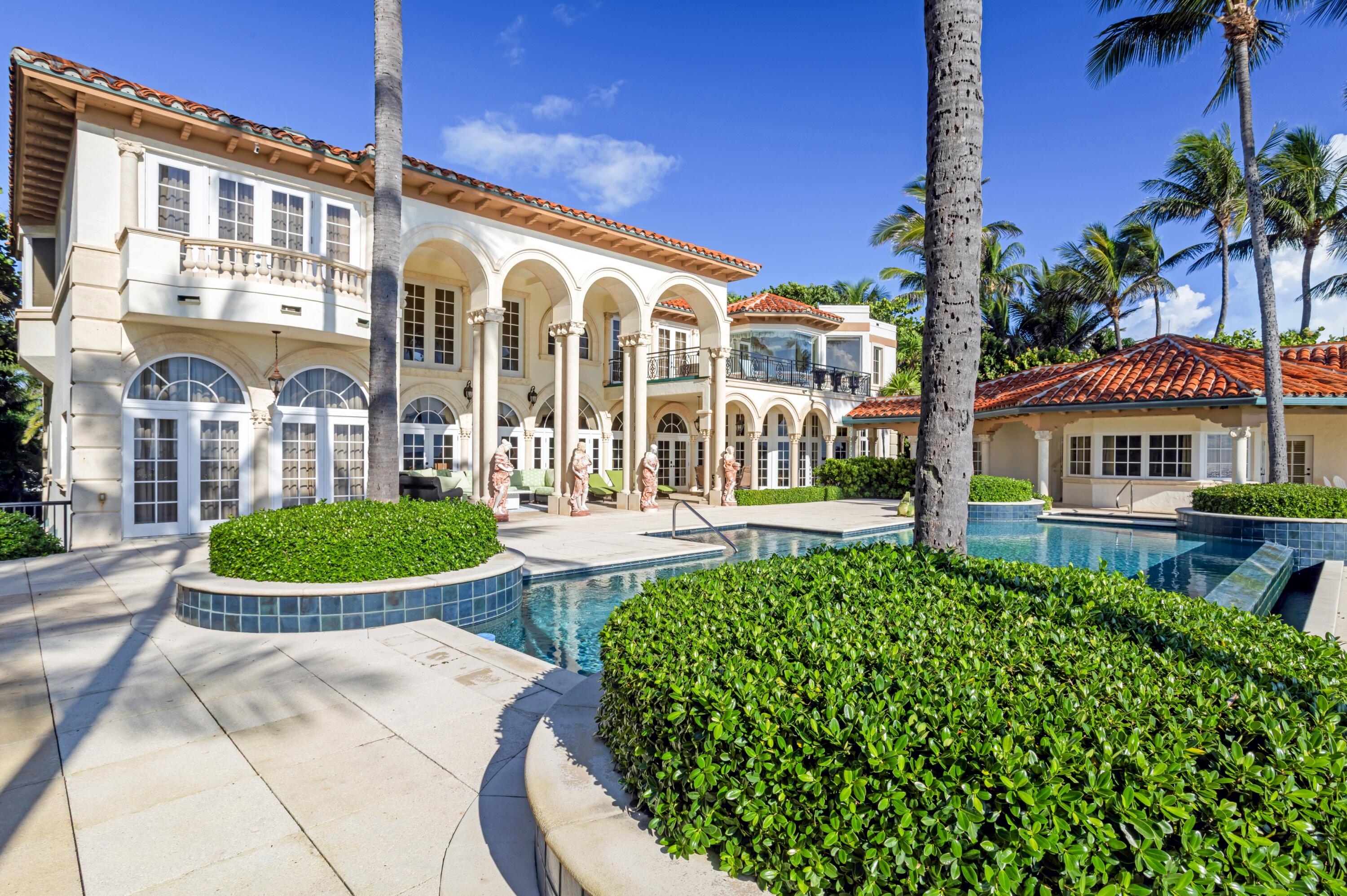 6133 N Ocean Boulevard Property Photo 4