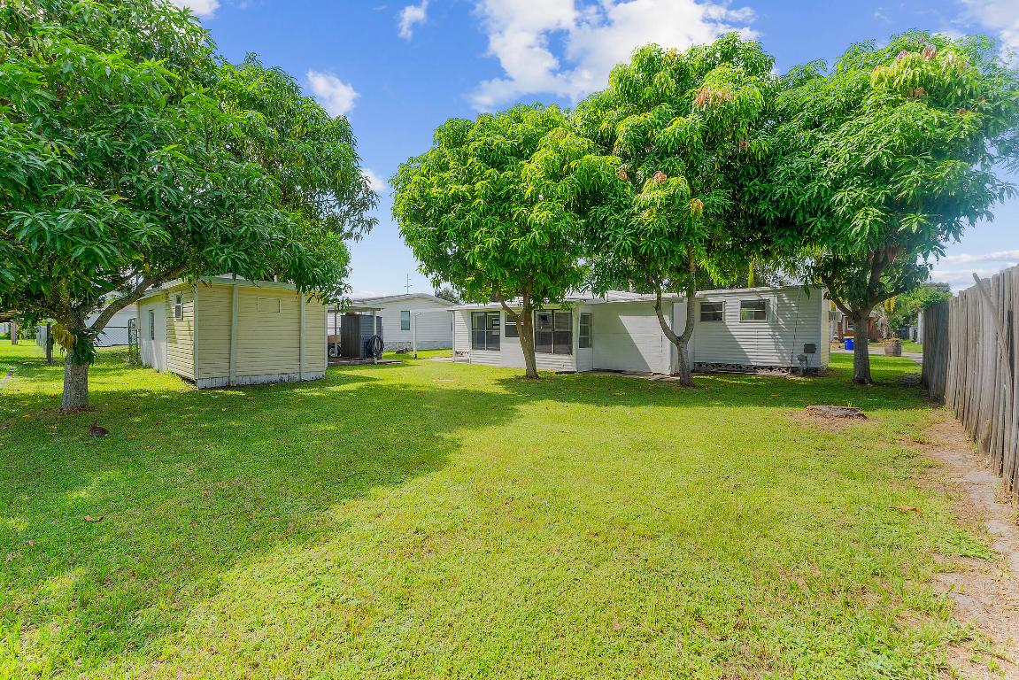 2886 Se La Palma Terrace Property Photo 25