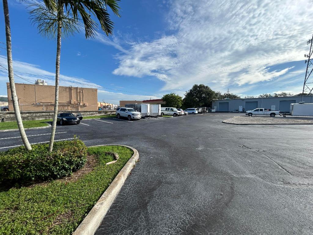 806 Old Dixie Highway 1 Property Photo 8