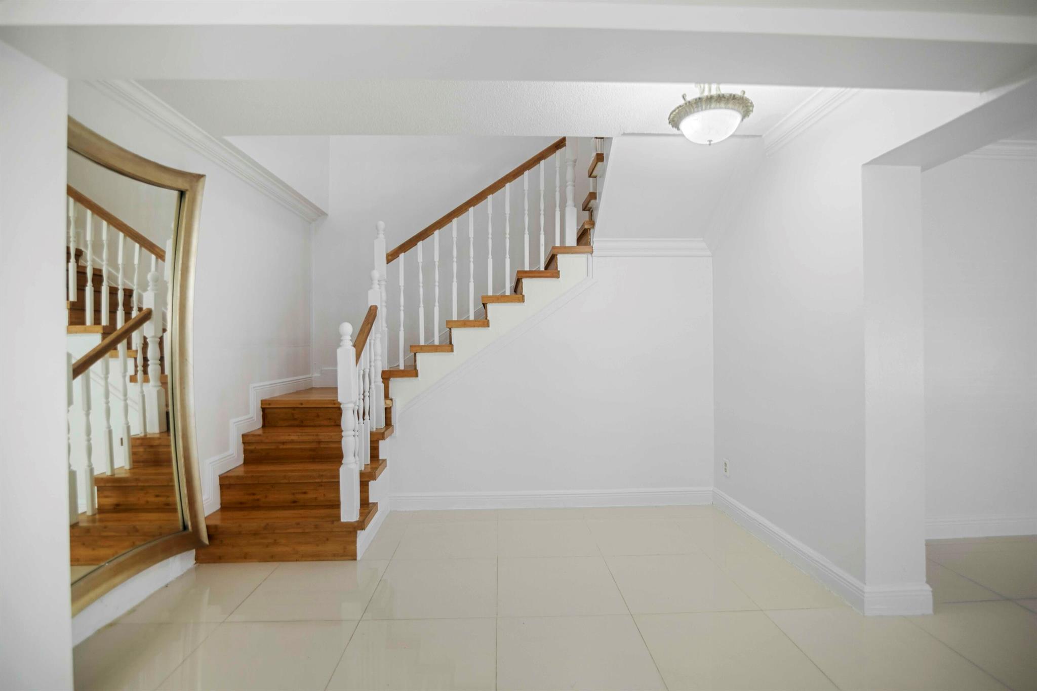 1545 Miami Road Property Photo 13