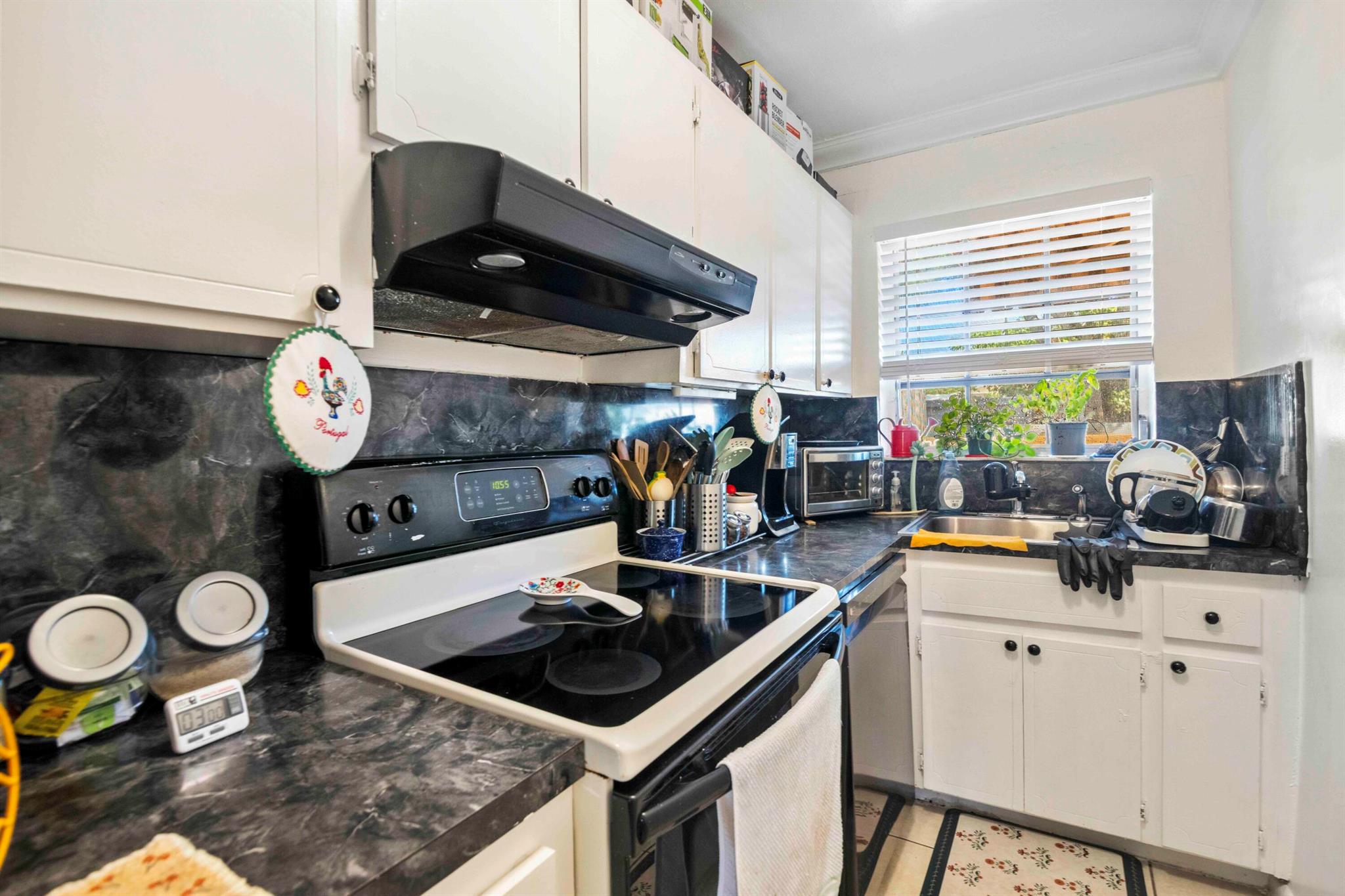 1545 Miami Road Property Photo 32