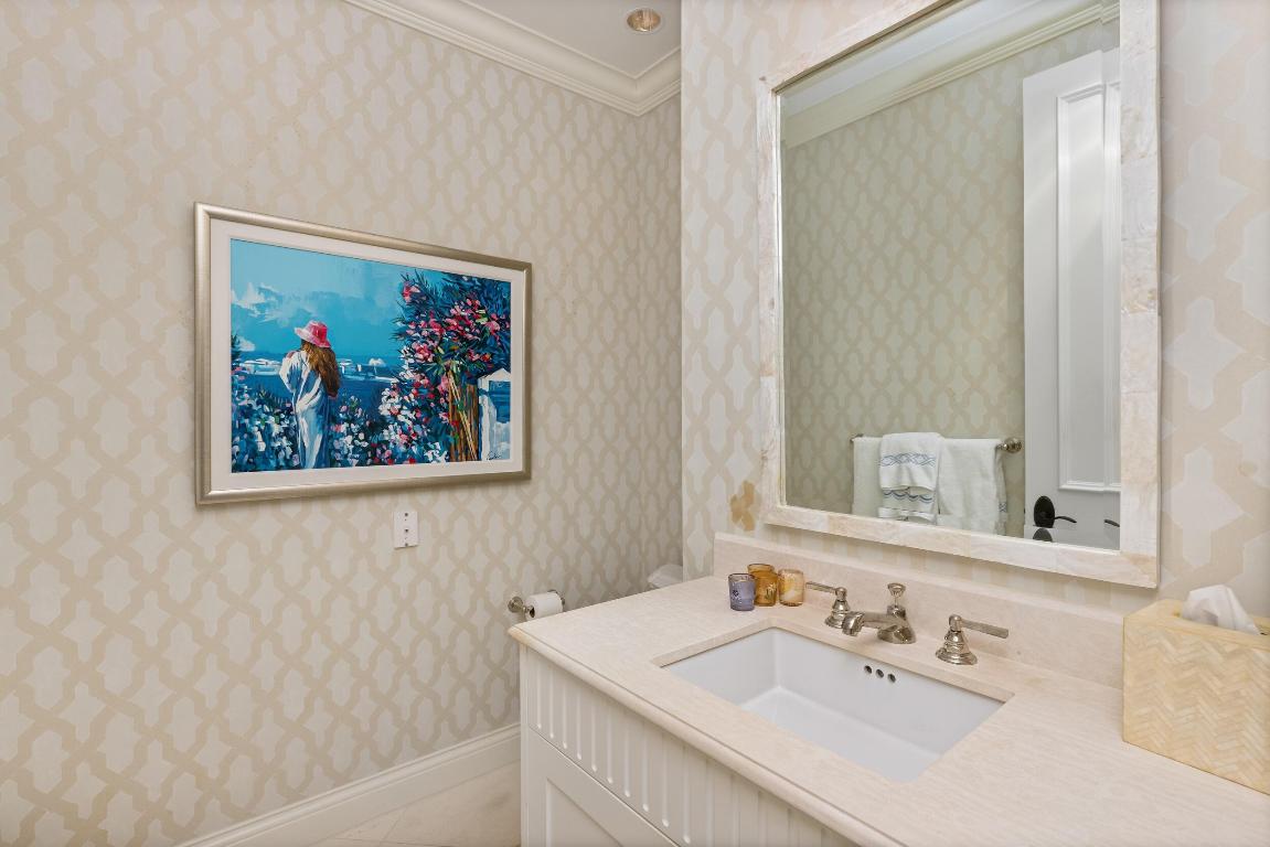 307 Everglade Avenue Property Photo 33
