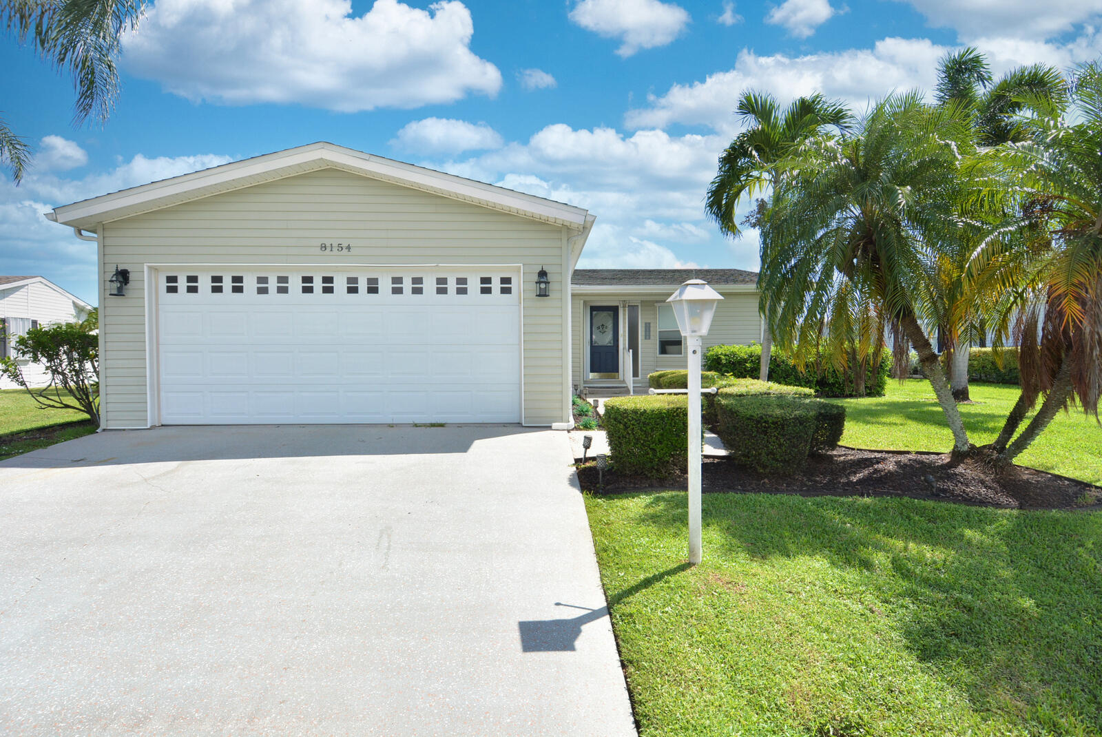 8154 14th Hole Drive Property Photo 1