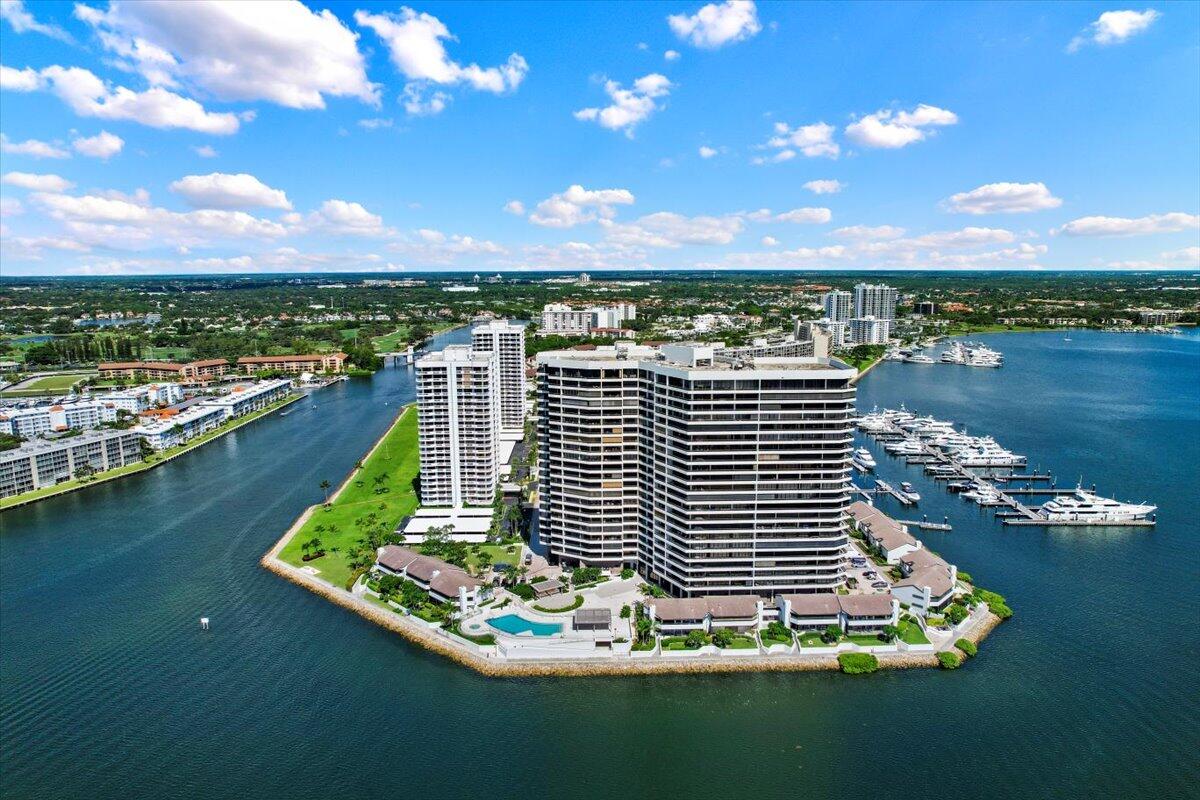 100 Lakeshore Drive 1854 Property Photo 1