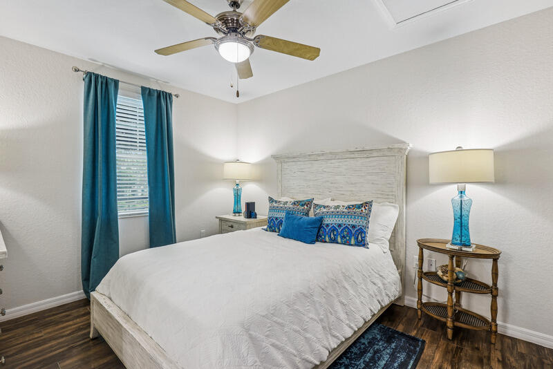 R11128605 Property Photo 5