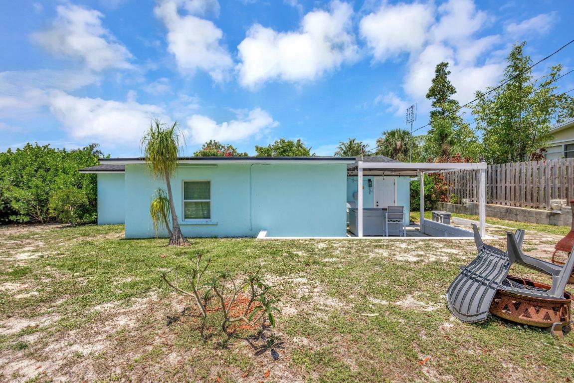 3837 Ne Melba Drive Property Photo 43